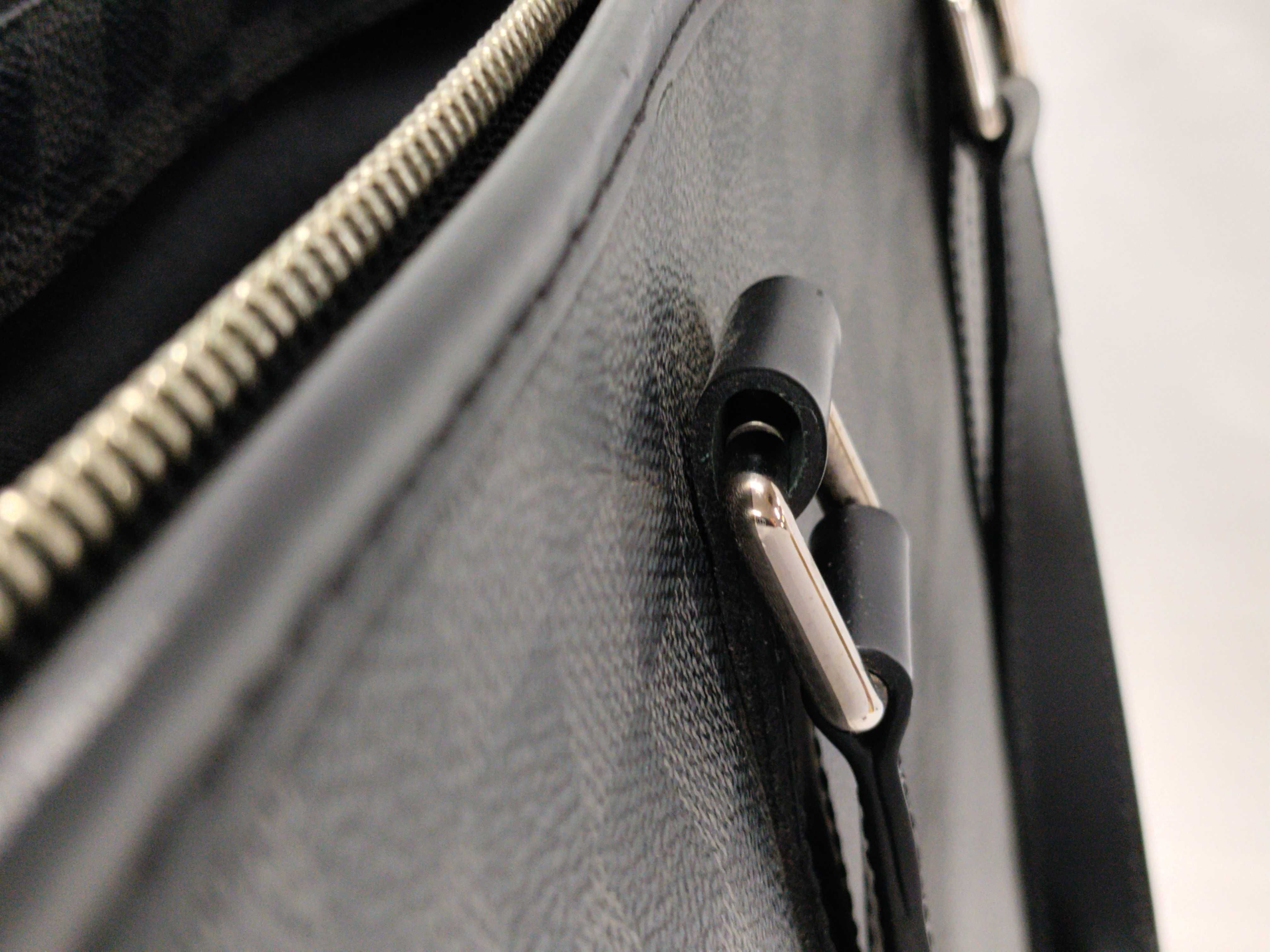 Damier Graphite Tadao Tote Bag — view 9