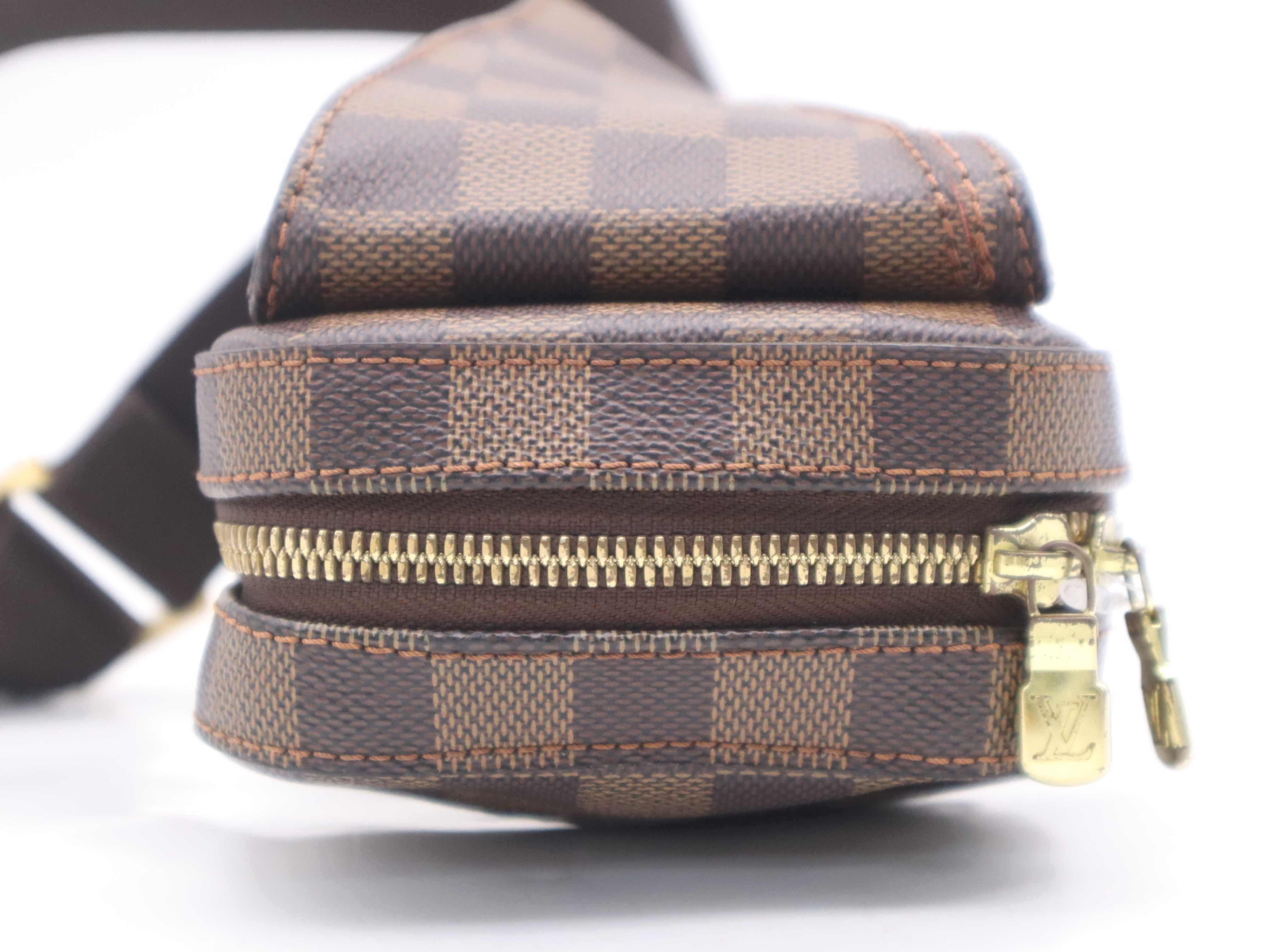 M50211 Monogram Geronimos Shoulder Bag — view 5