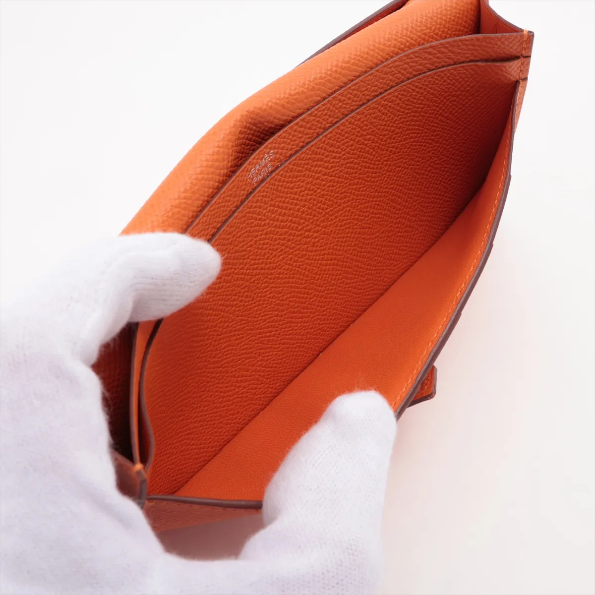 Bearn Soufflé Monochrome Veau Epsom Long Wallet Orange Silver Hardware Q:2013 — view 4