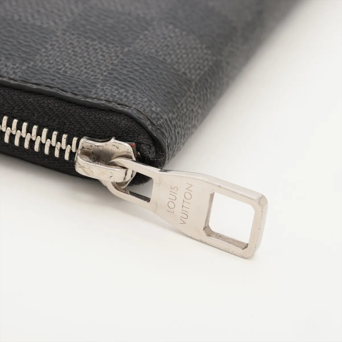 Damier Graphite Zippy Wallet Vertical N63095 CA2131 Black Round Zip Wallet — view 11