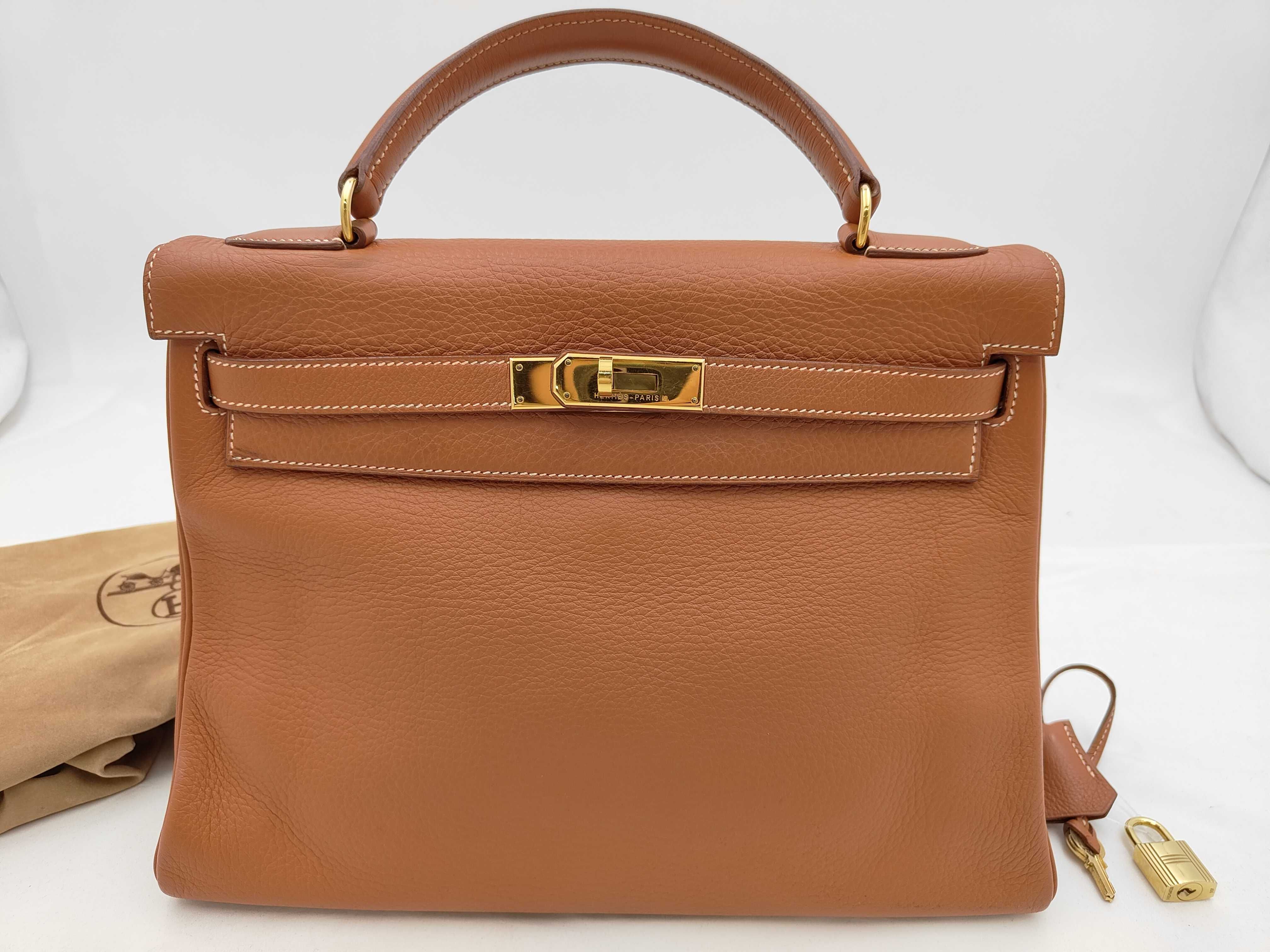 Kelly 32, Togo leather, brown, gold hardware, A handbag