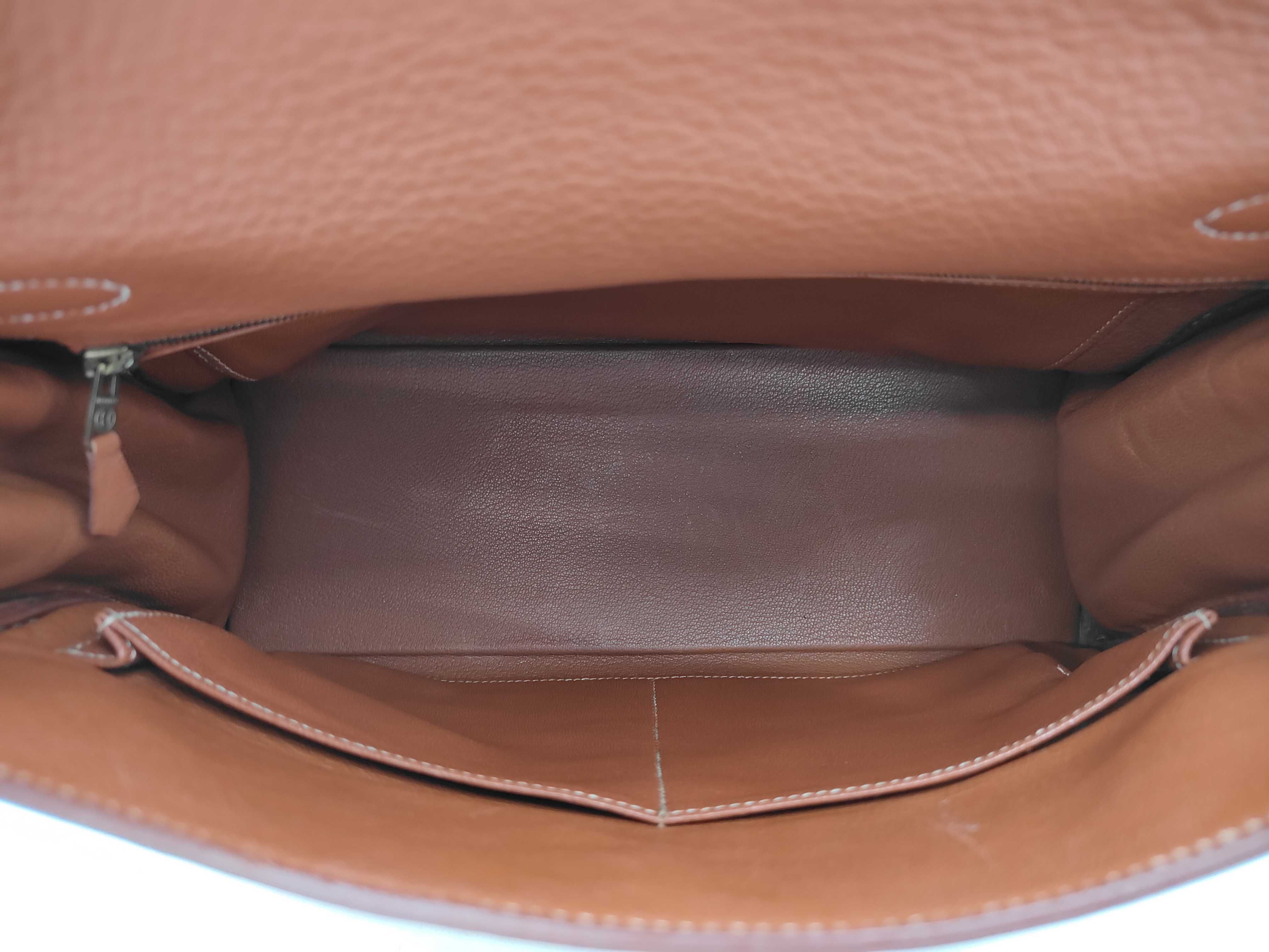 Kelly 32, Togo leather, brown, gold hardware, A handbag — view 10