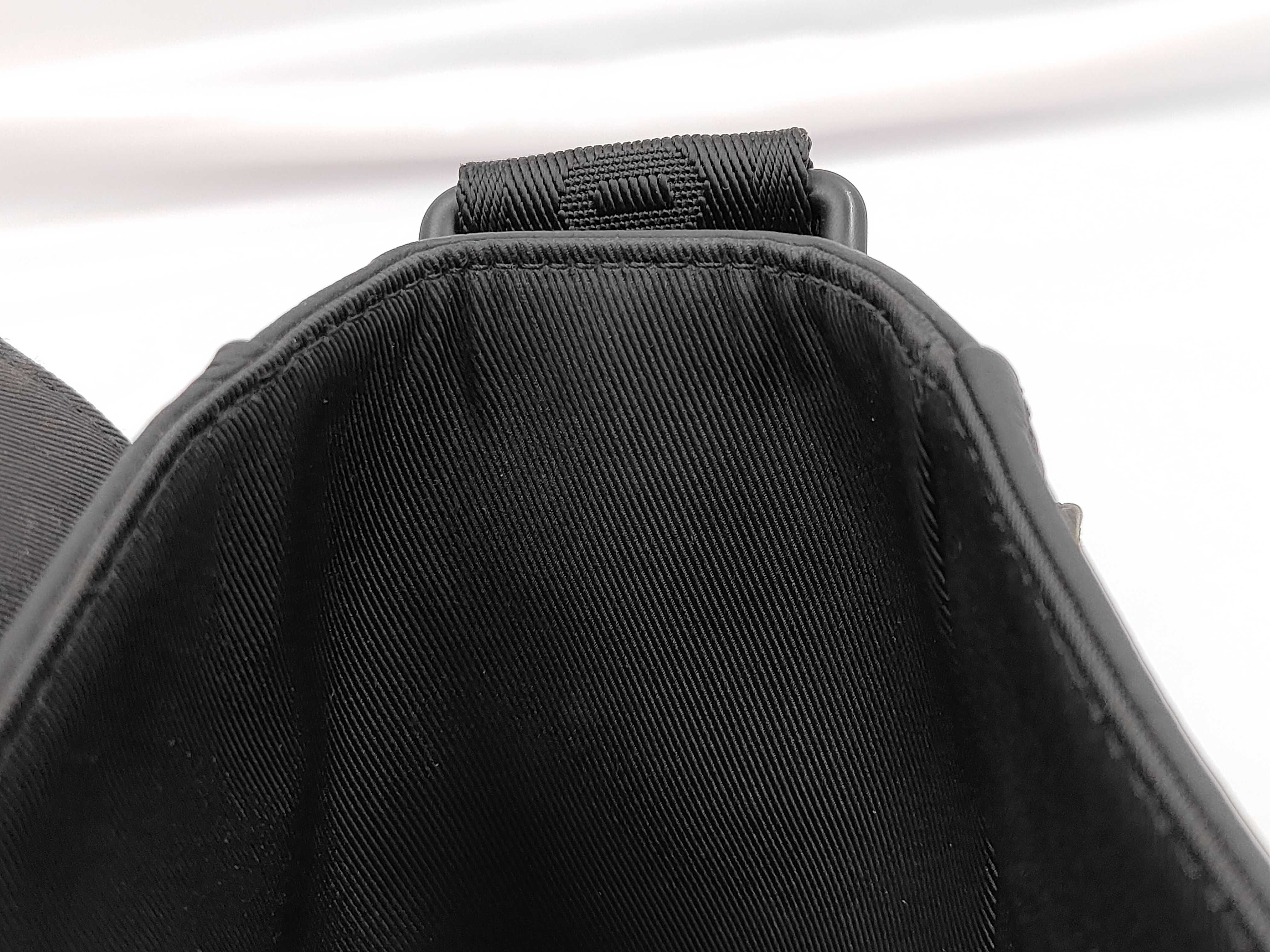 Black Calfskin Monogram Christopher Messenger M58476 Shoulder Bag (ky24874) Shoulder Bag — view 9