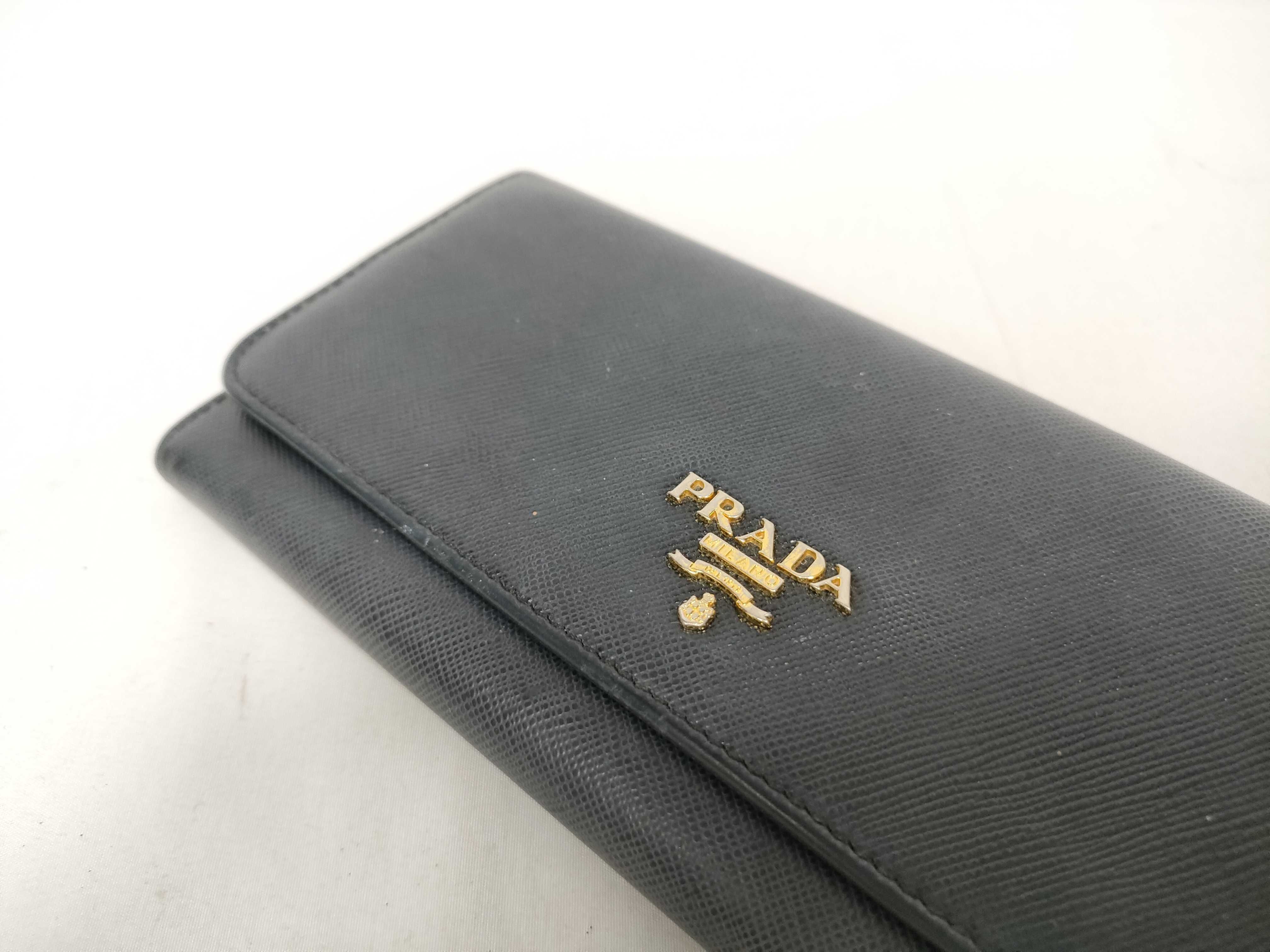 wallet — view 4