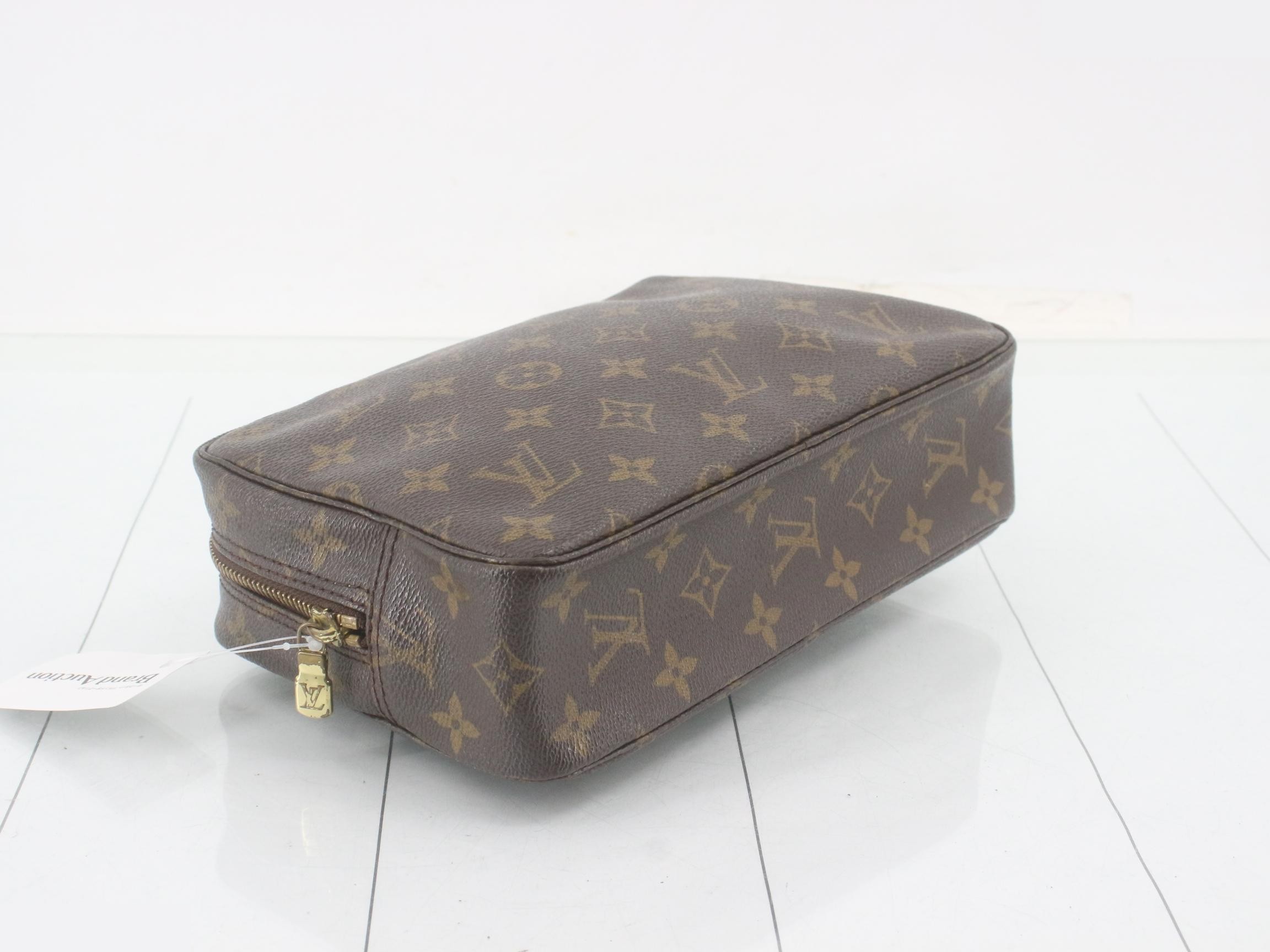 Monogram Louis Vuitton Trousseau Toilette 23 — view 5
