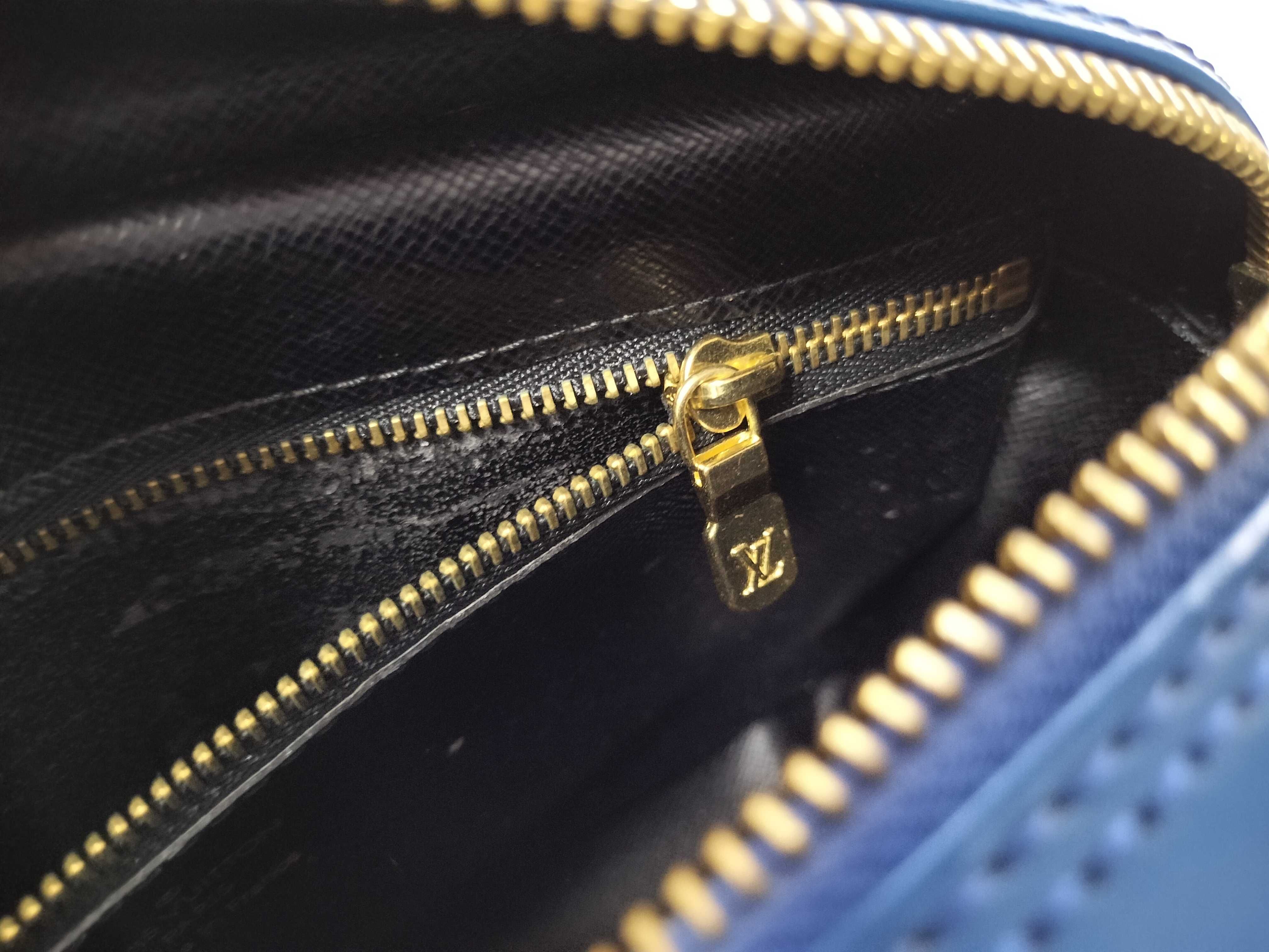 Epi Trocadero Shoulder Bag — view 12
