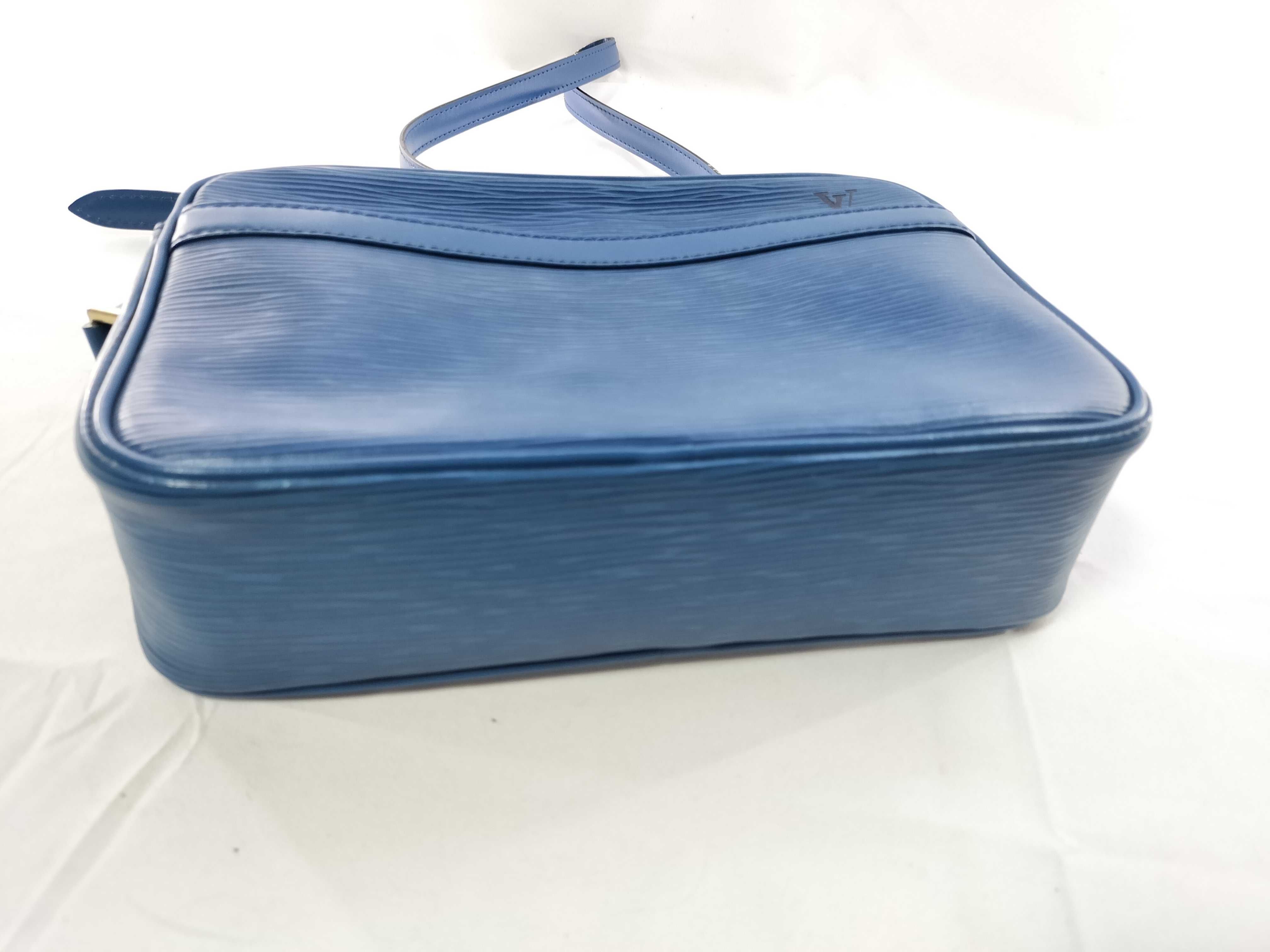 Epi Trocadero Shoulder Bag — view 8