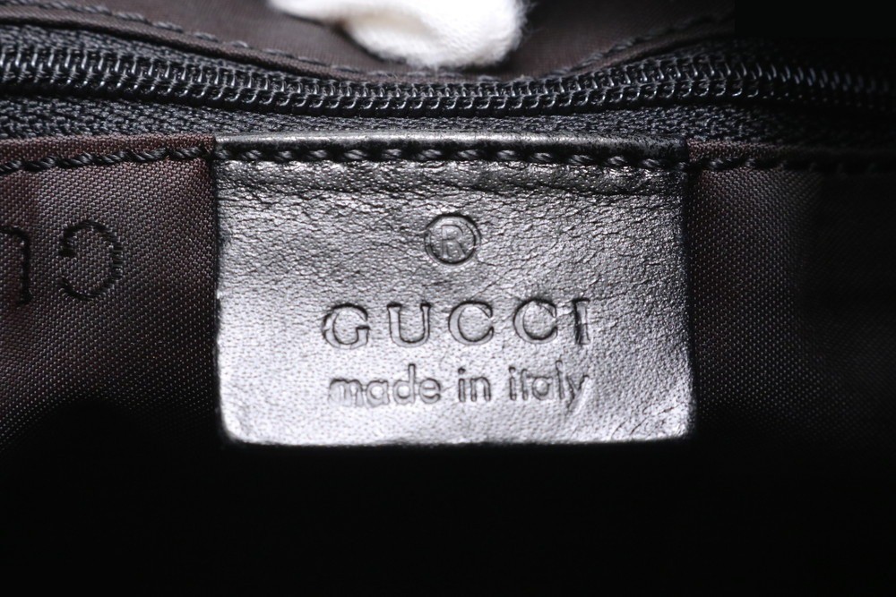 Leather shoulder bag — view 8