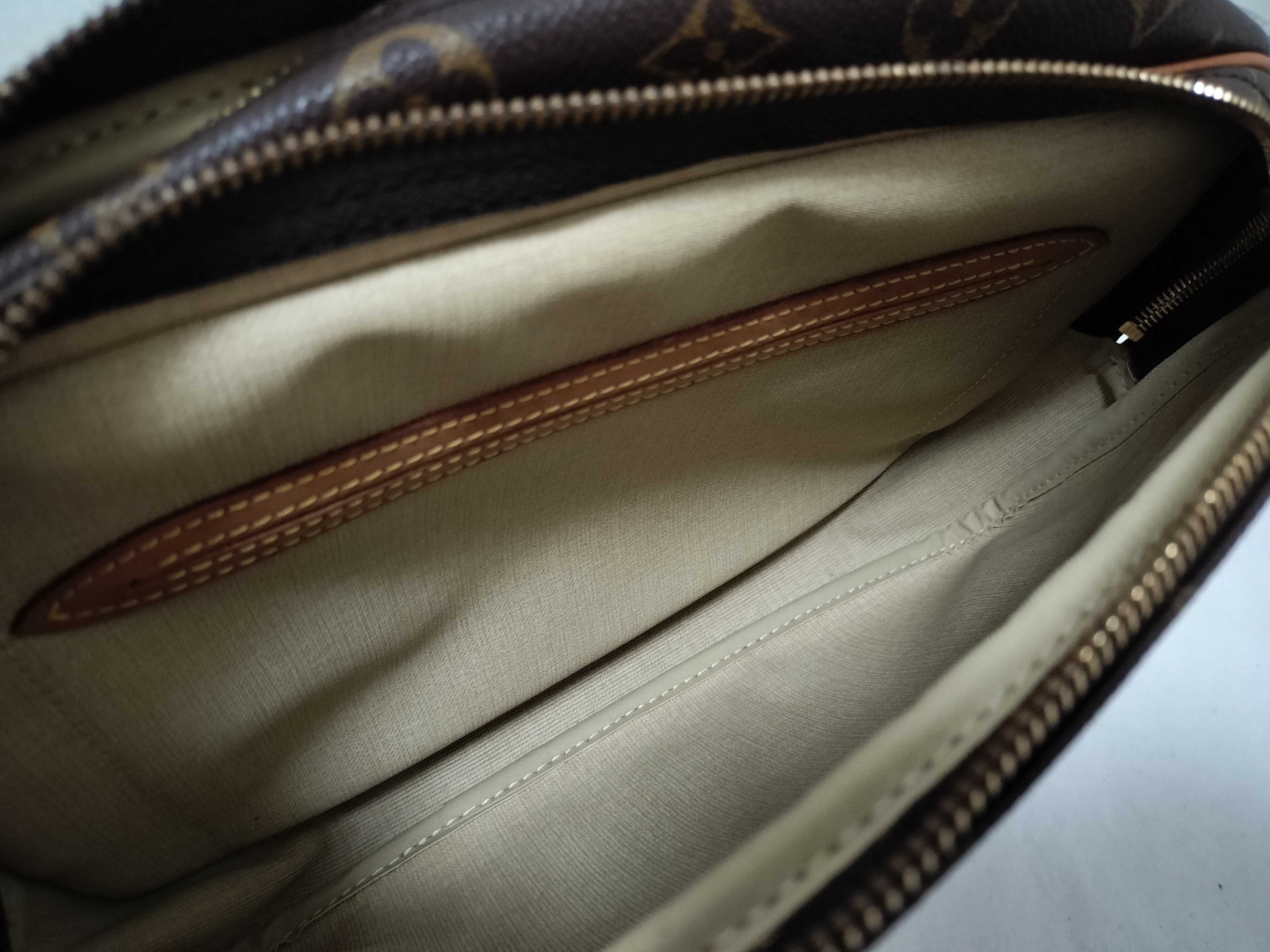 Monogram M45254 Reporter PM Shoulder Bag — view 11