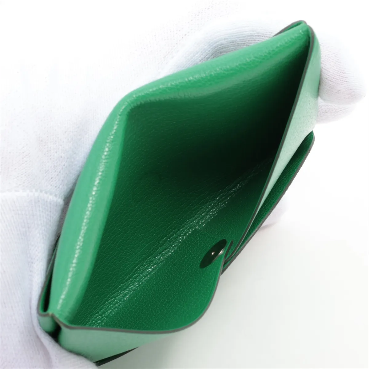 Calvi Chevre Mysore Card Case, Green, Silver Hardware, W: 2024 — view 5