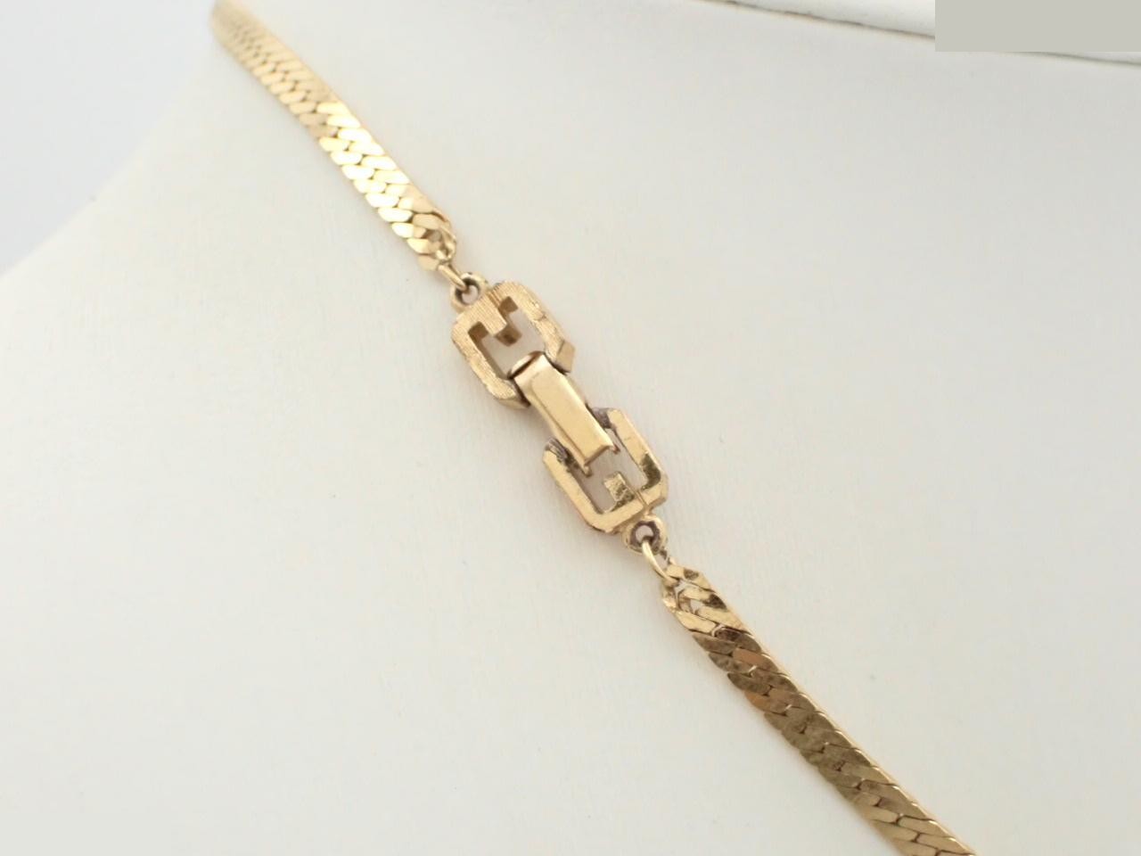 Necklace, neck circumference approximately 36 cm — view 2