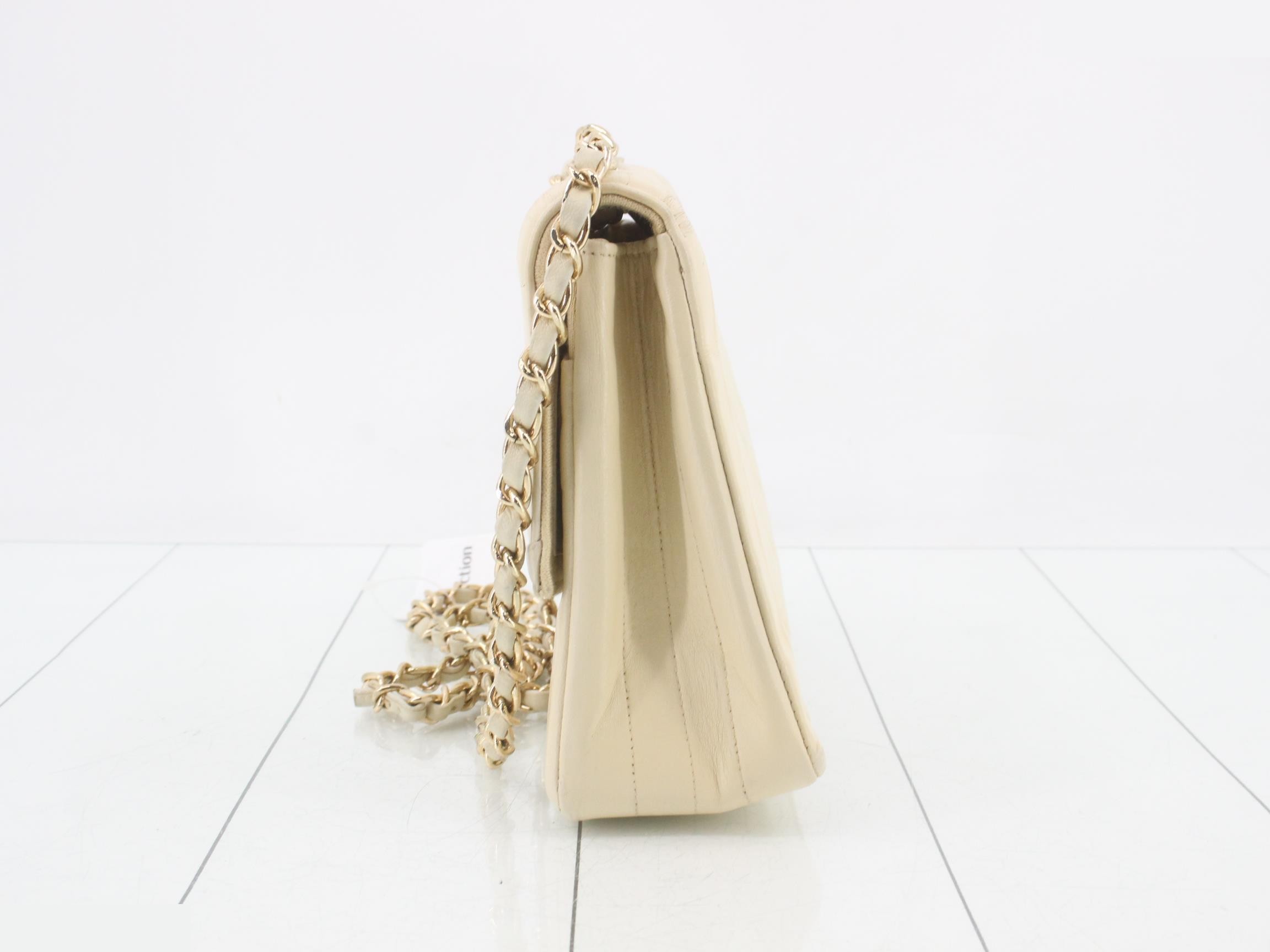 Shoulder bag — view 3