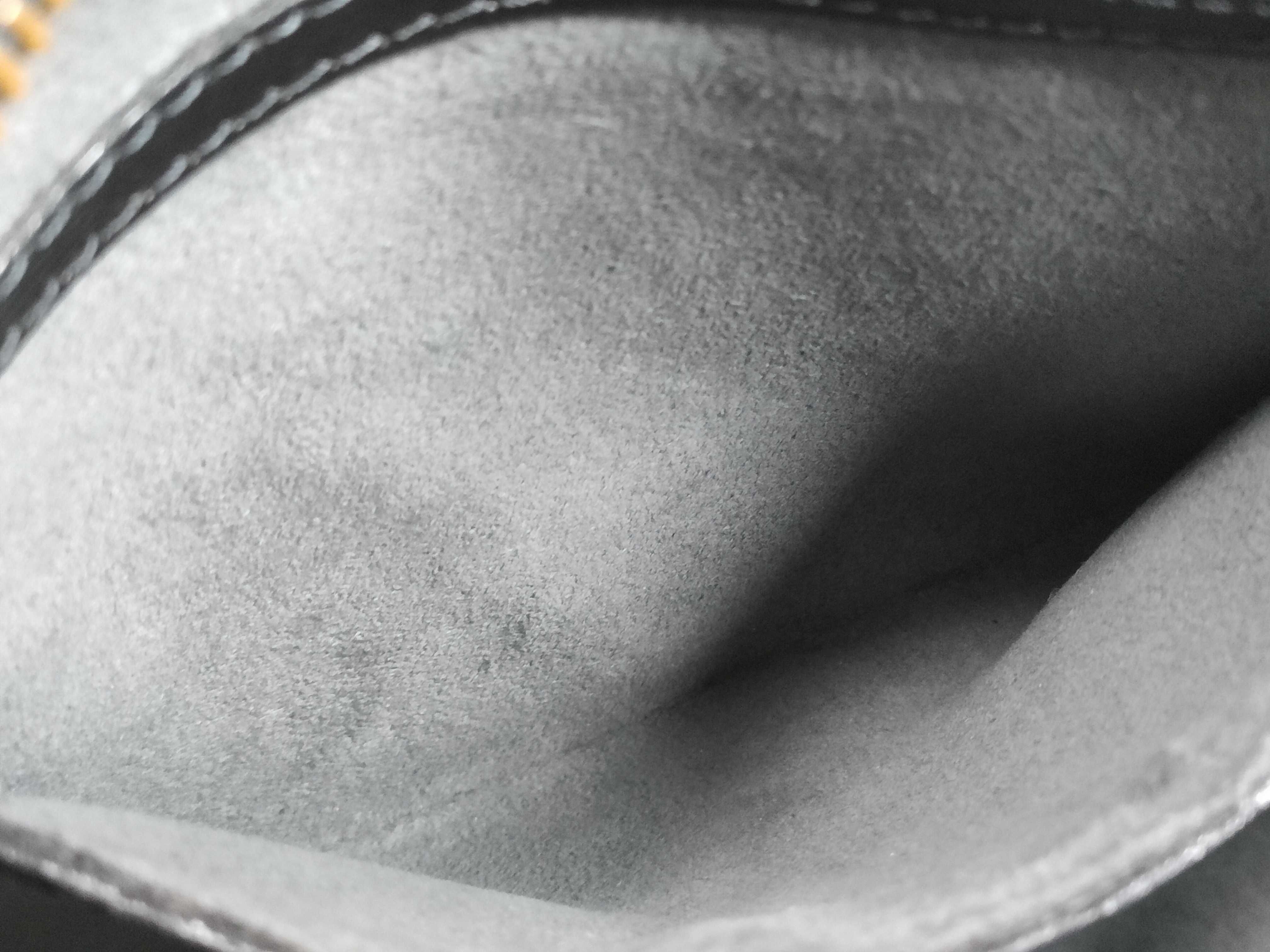Epi Saint Jacques Bag Handbag — view 11