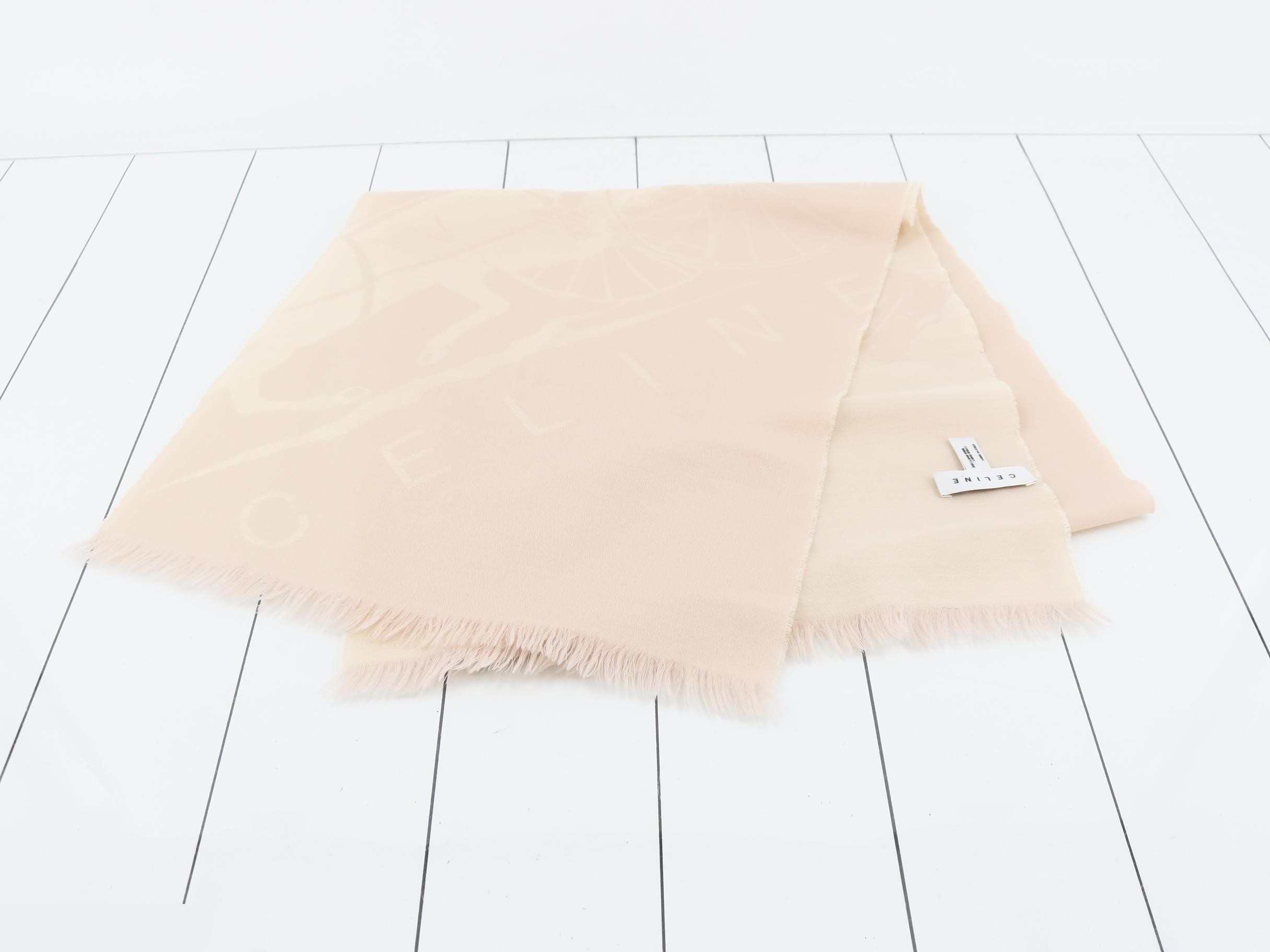 wool scarf — view 2