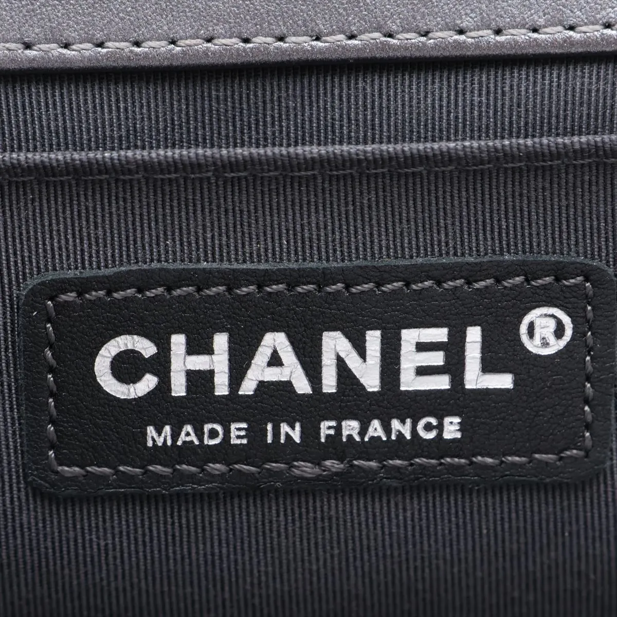 Boy Chanel 25 Tweed x Lambskin Chain Shoulder Bag, Silver, Silver Hardware, 20172165, Serial Number in the 20s, A67086 — view 9