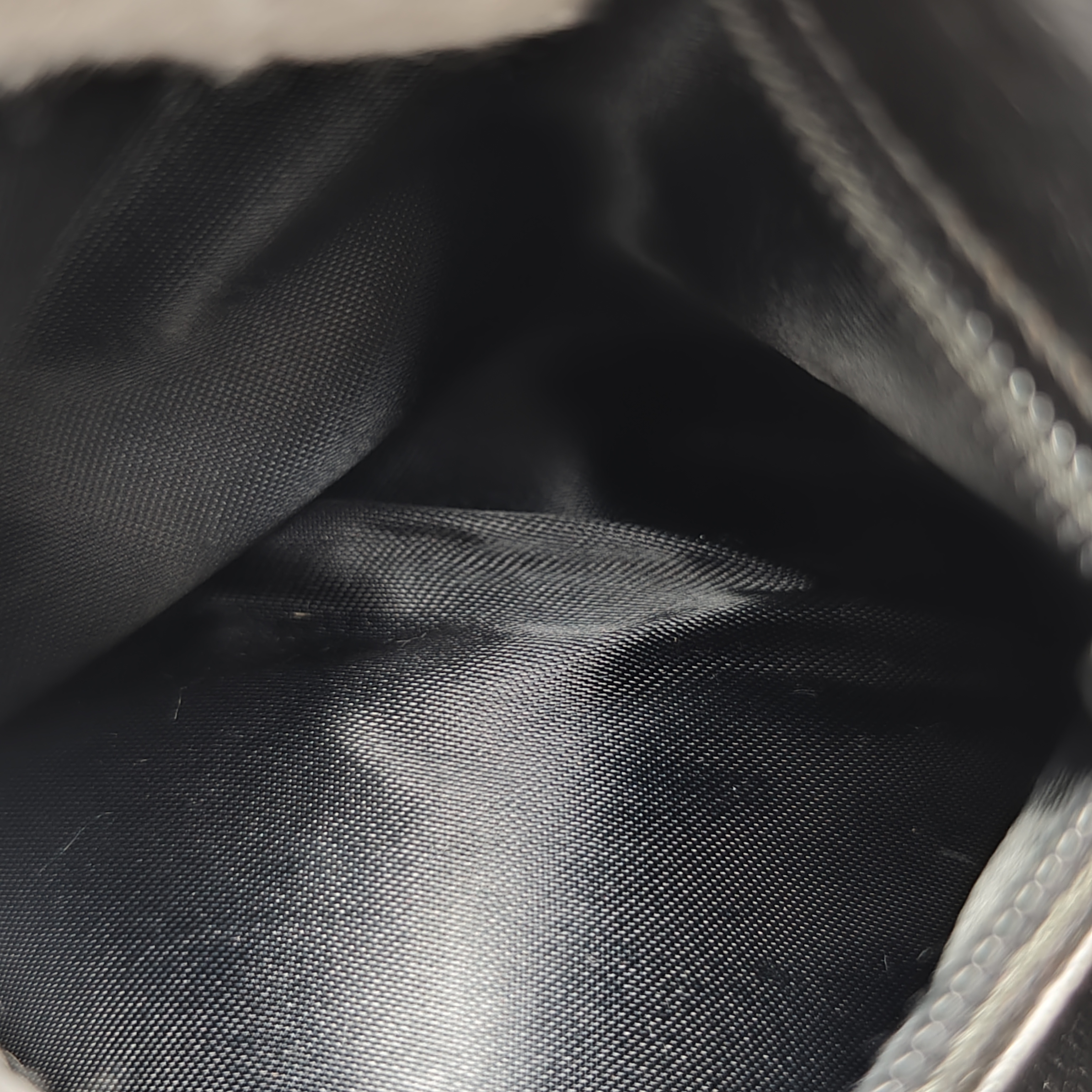 【*Shipped from: China*】CHANEL Lambskin Shoulder Bag 1868977 — view 10