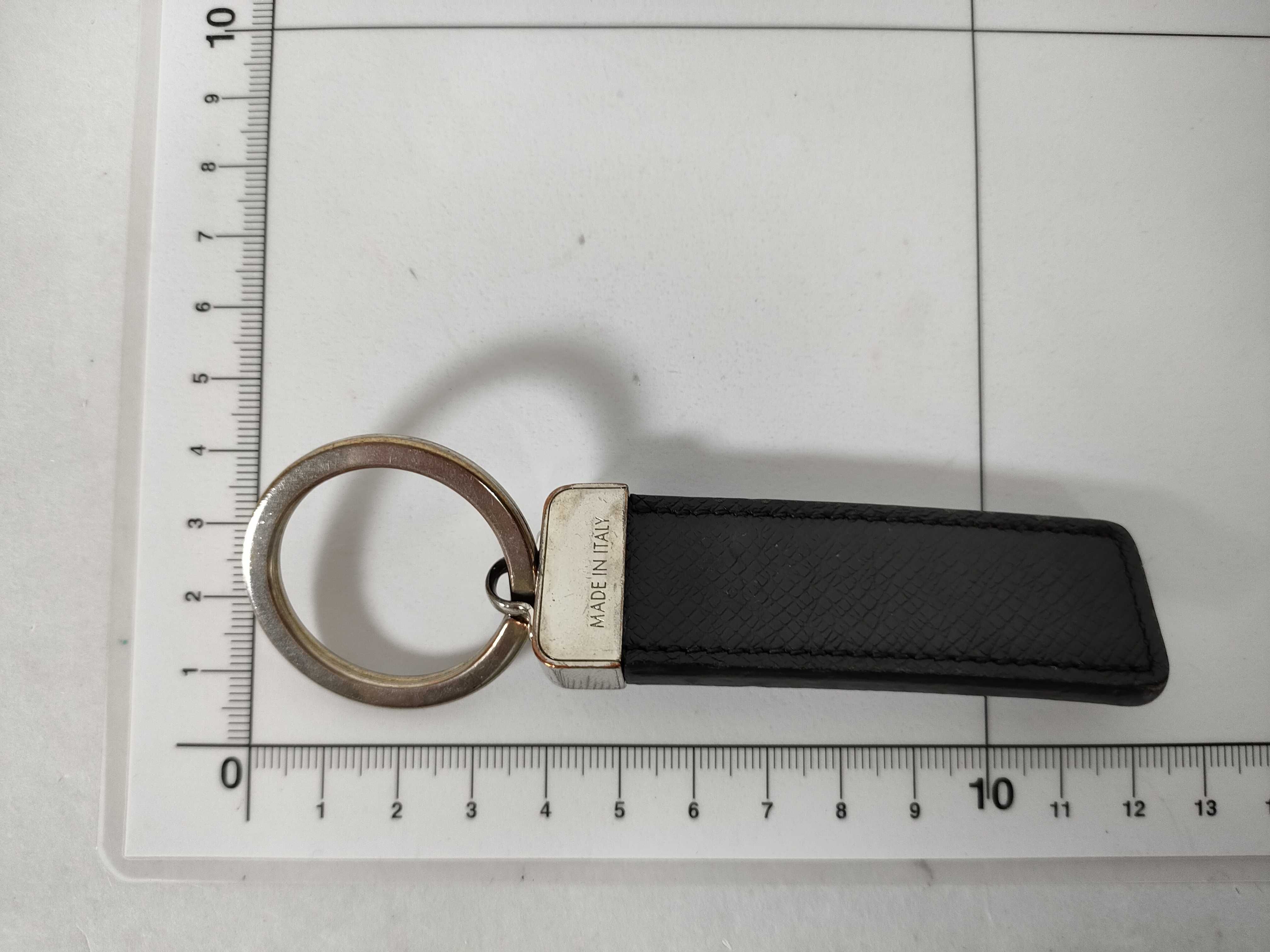 Taiga Louis Vuitton Porte Clé Neo LV Club Keyring Keychain M67242 Key Case/Keychain — view 2