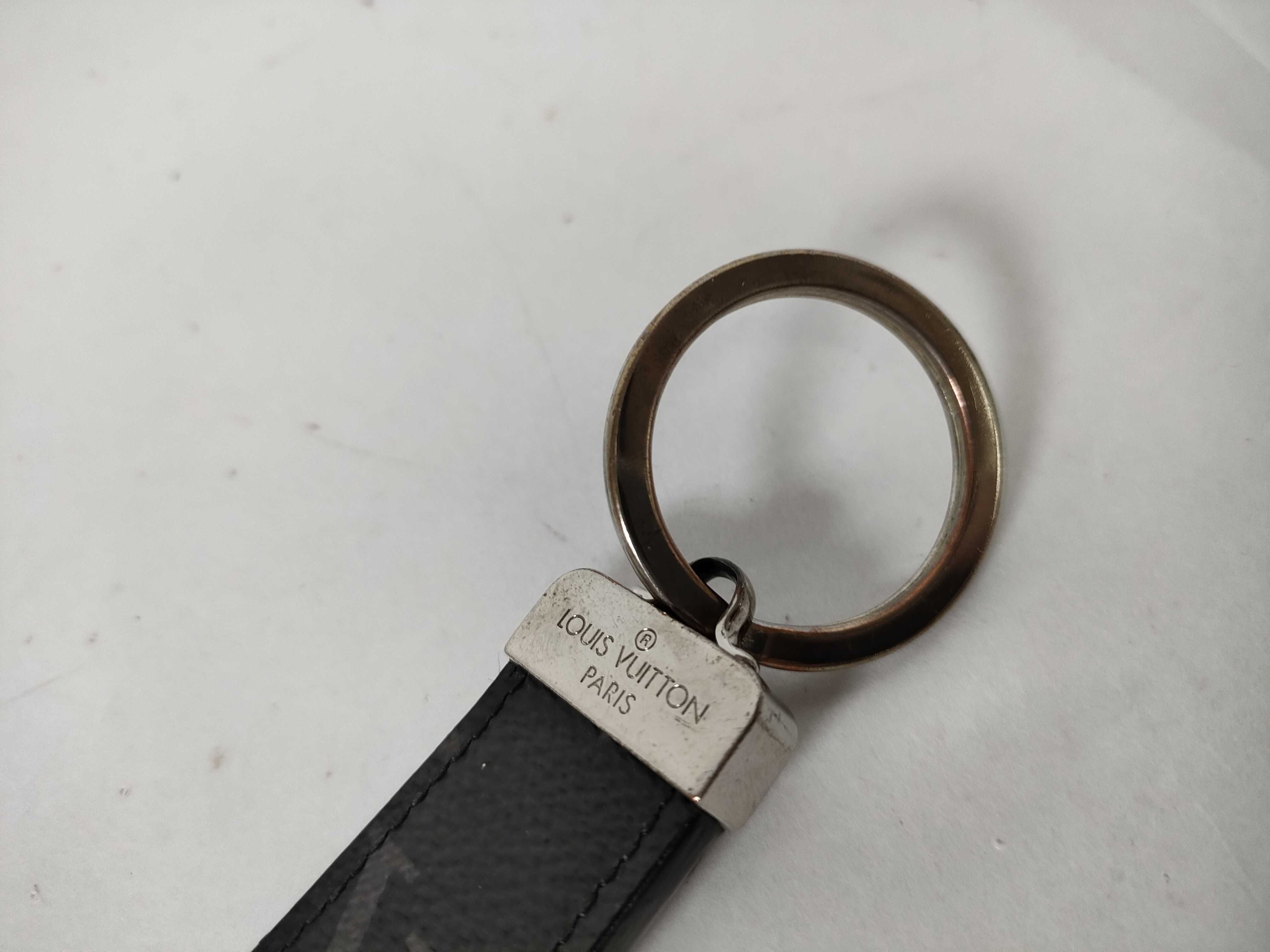 Taiga Louis Vuitton Porte Clé Neo LV Club Keyring Keychain M67242 Key Case/Keychain — view 3