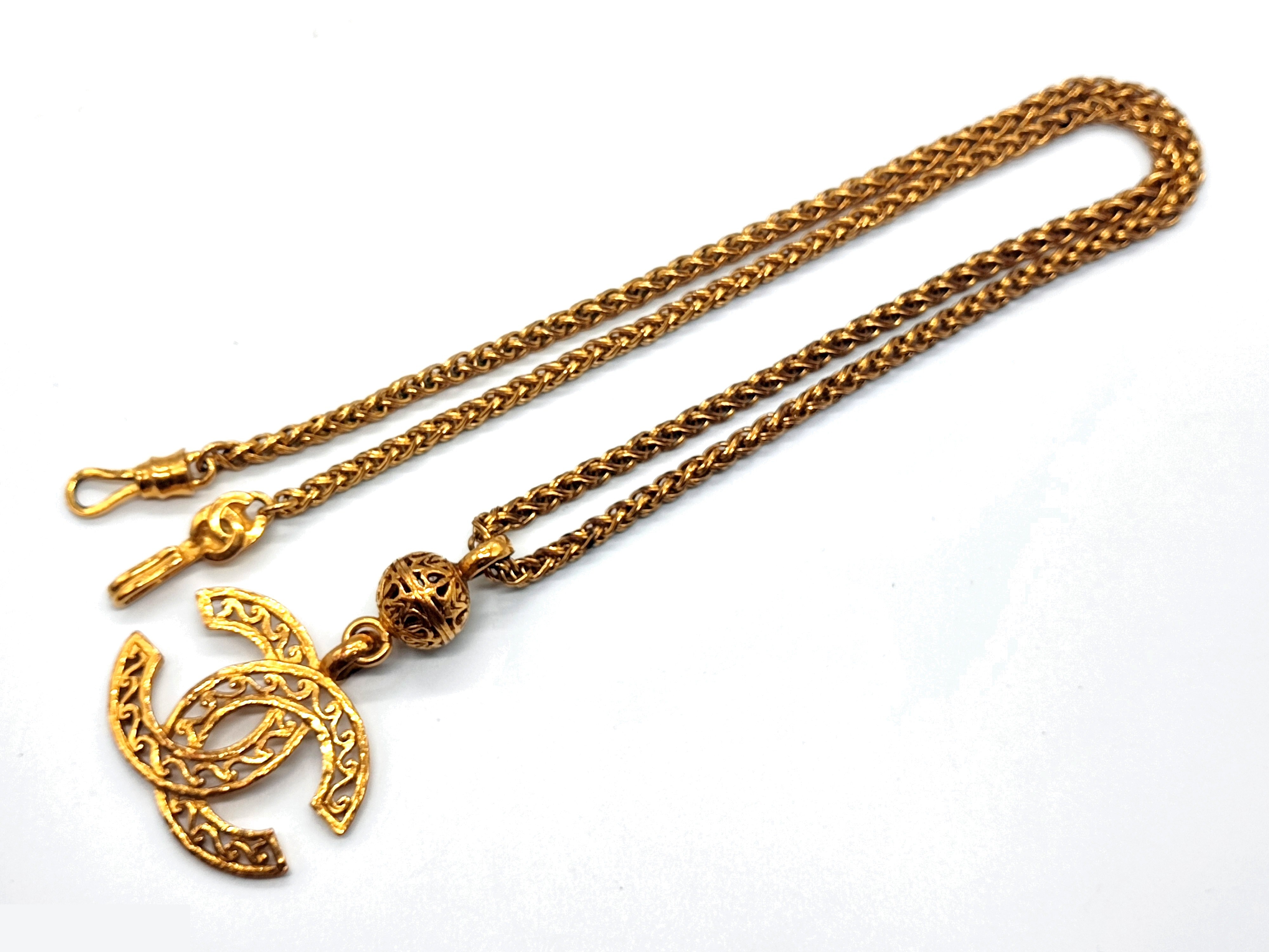 Big Coco Mark Ball Swing Necklace 95A — view 5