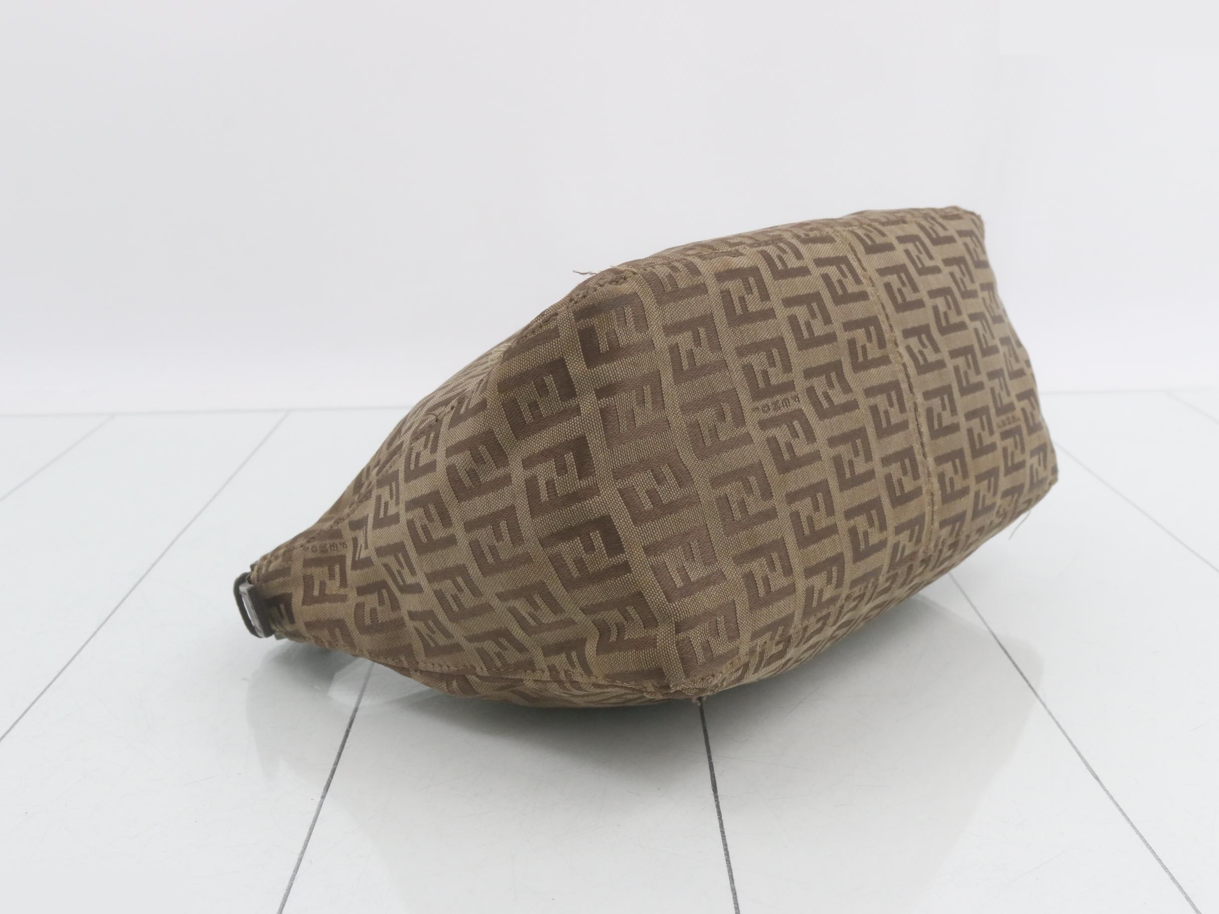 handbag — view 5