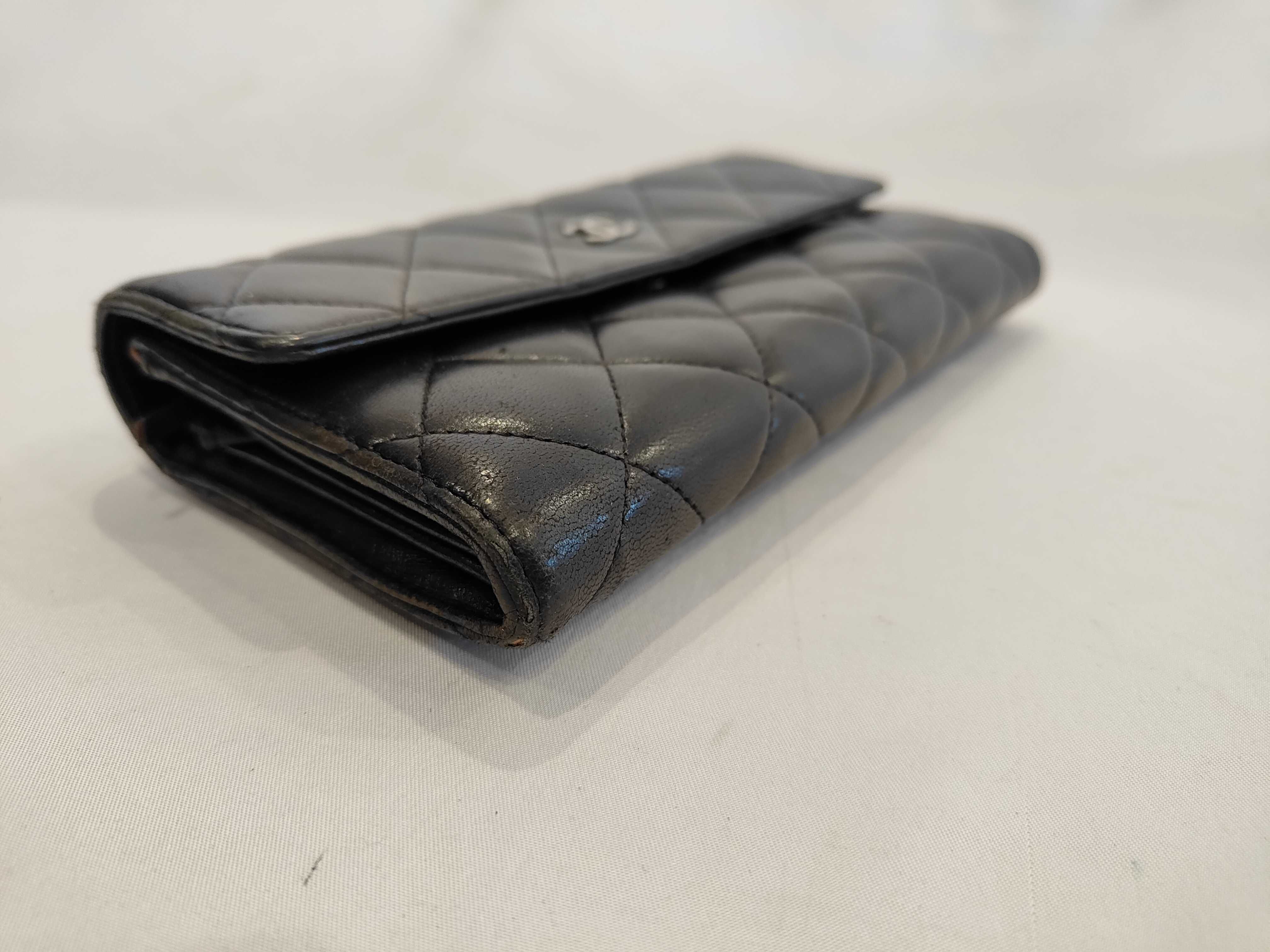 Lambskin Matelassé Long Wallet, Series 22 — view 5