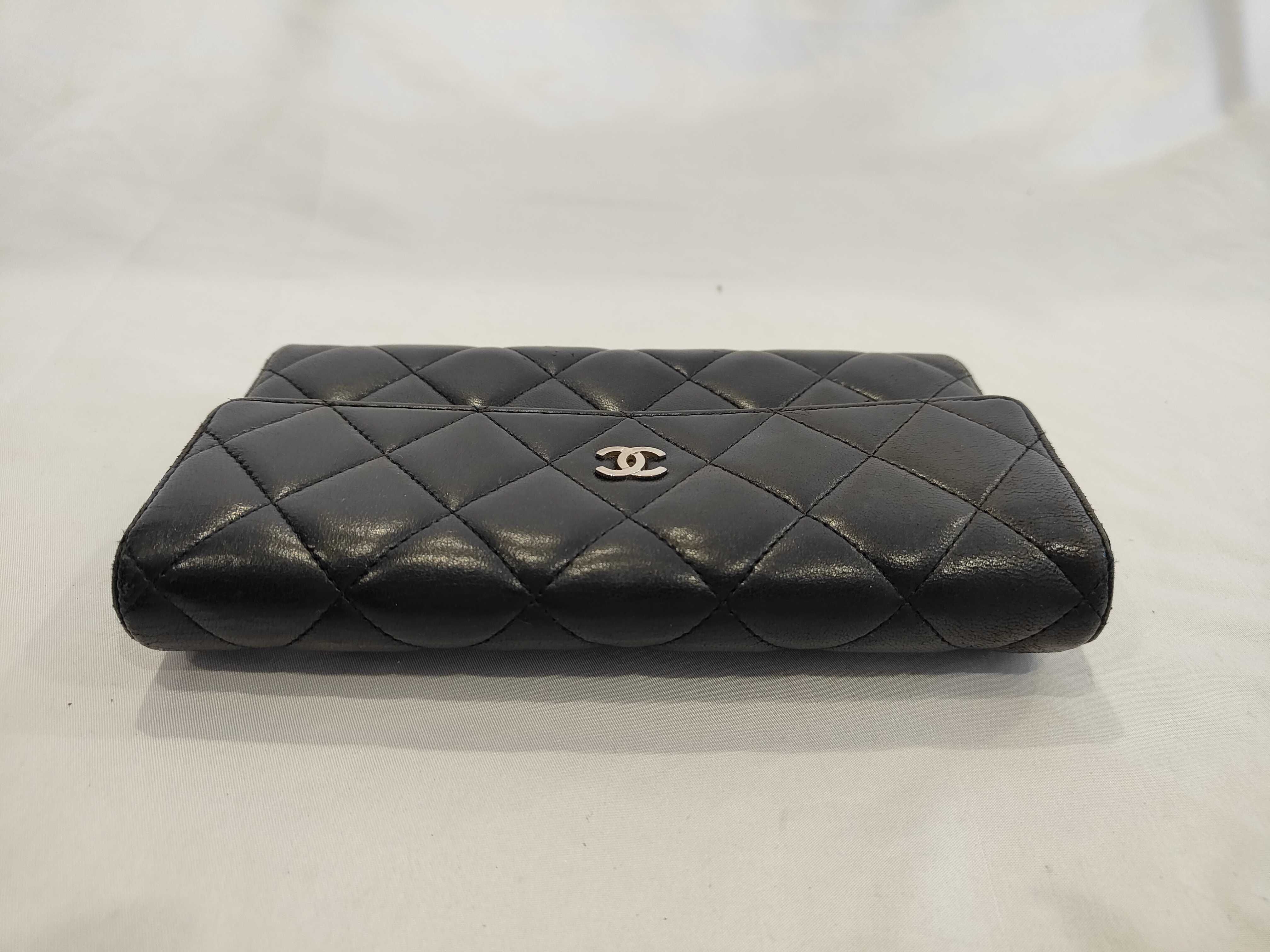 Lambskin Matelassé Long Wallet, Series 22 — view 6
