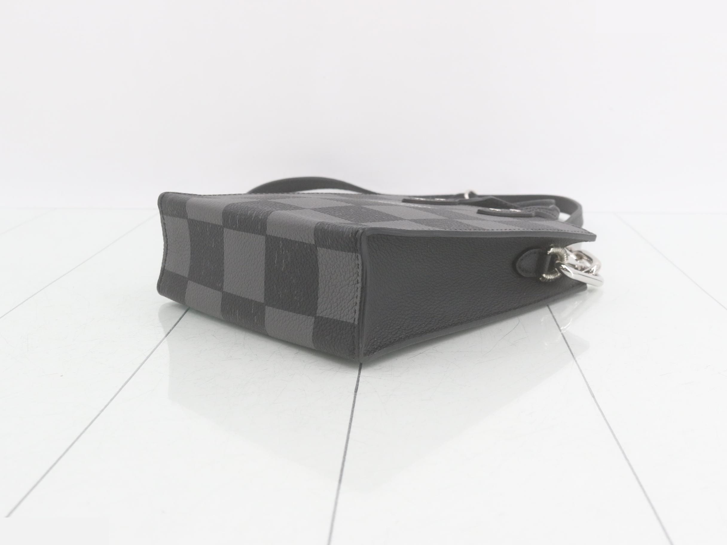 Damier Checkerboard Sac Plat XS 2-Way Shoulder/Handbag — view 6