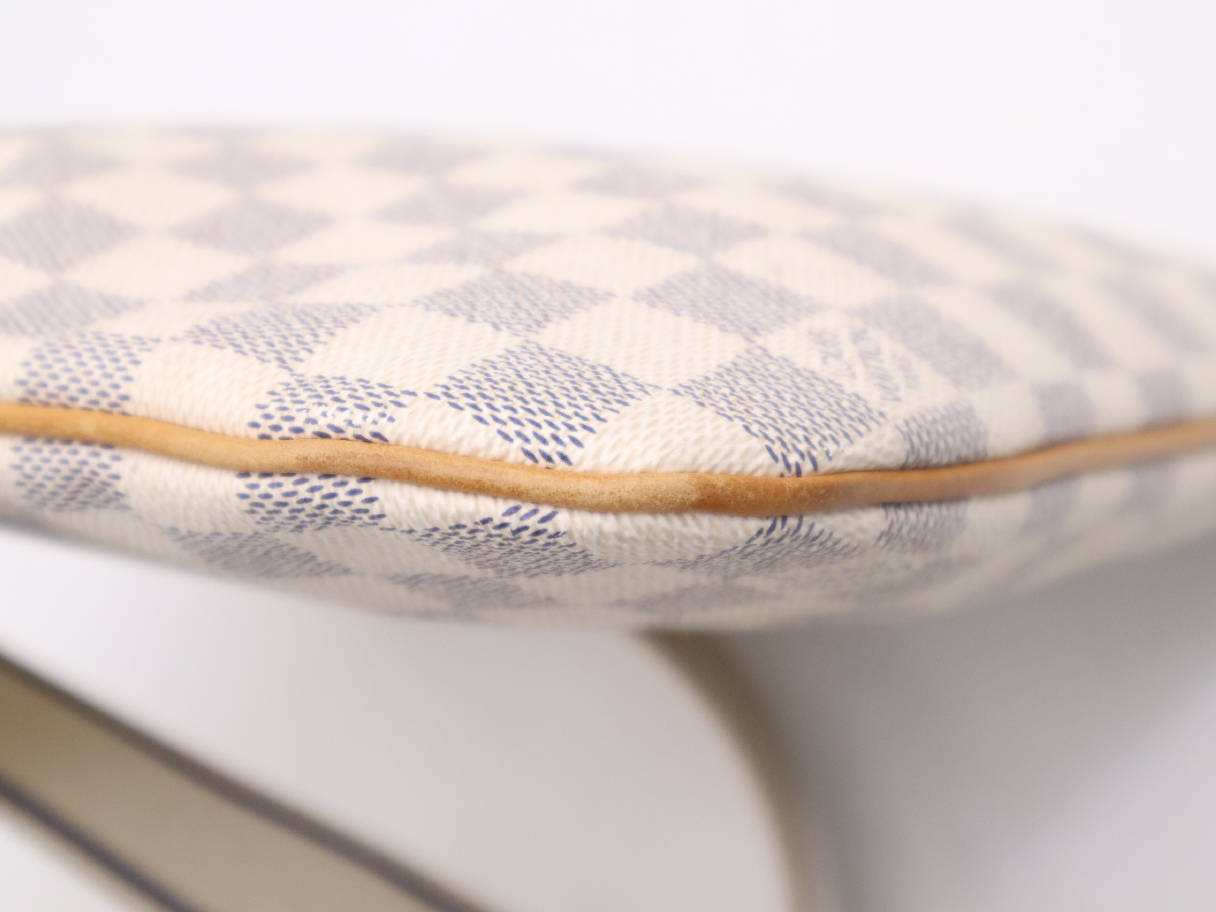 N51112 Azur Pochette Bosphore Shoulder Bag — view 11