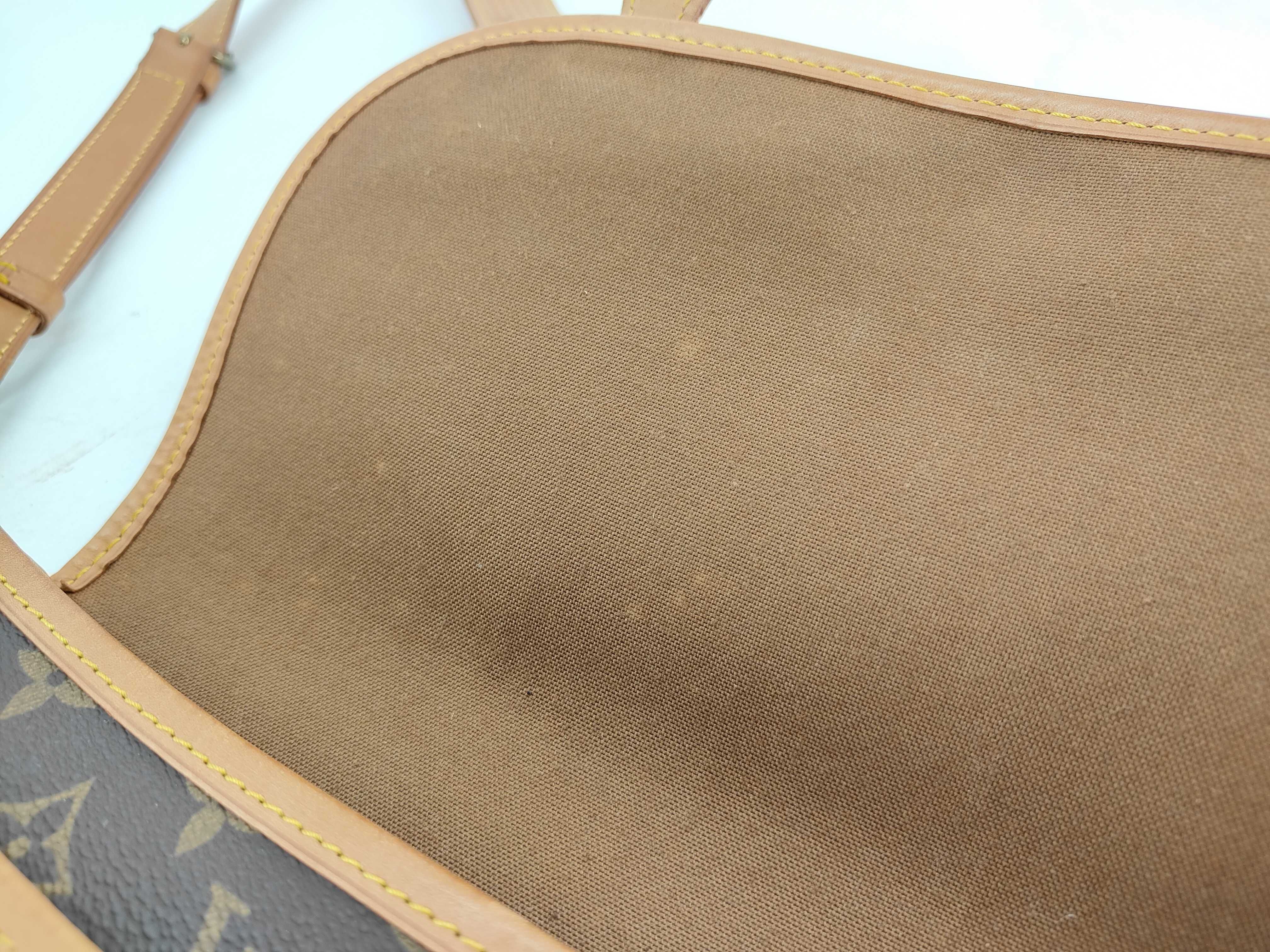 Monogram LV Monogram Gibeciere MM M42247 Shoulder Bag — view 12