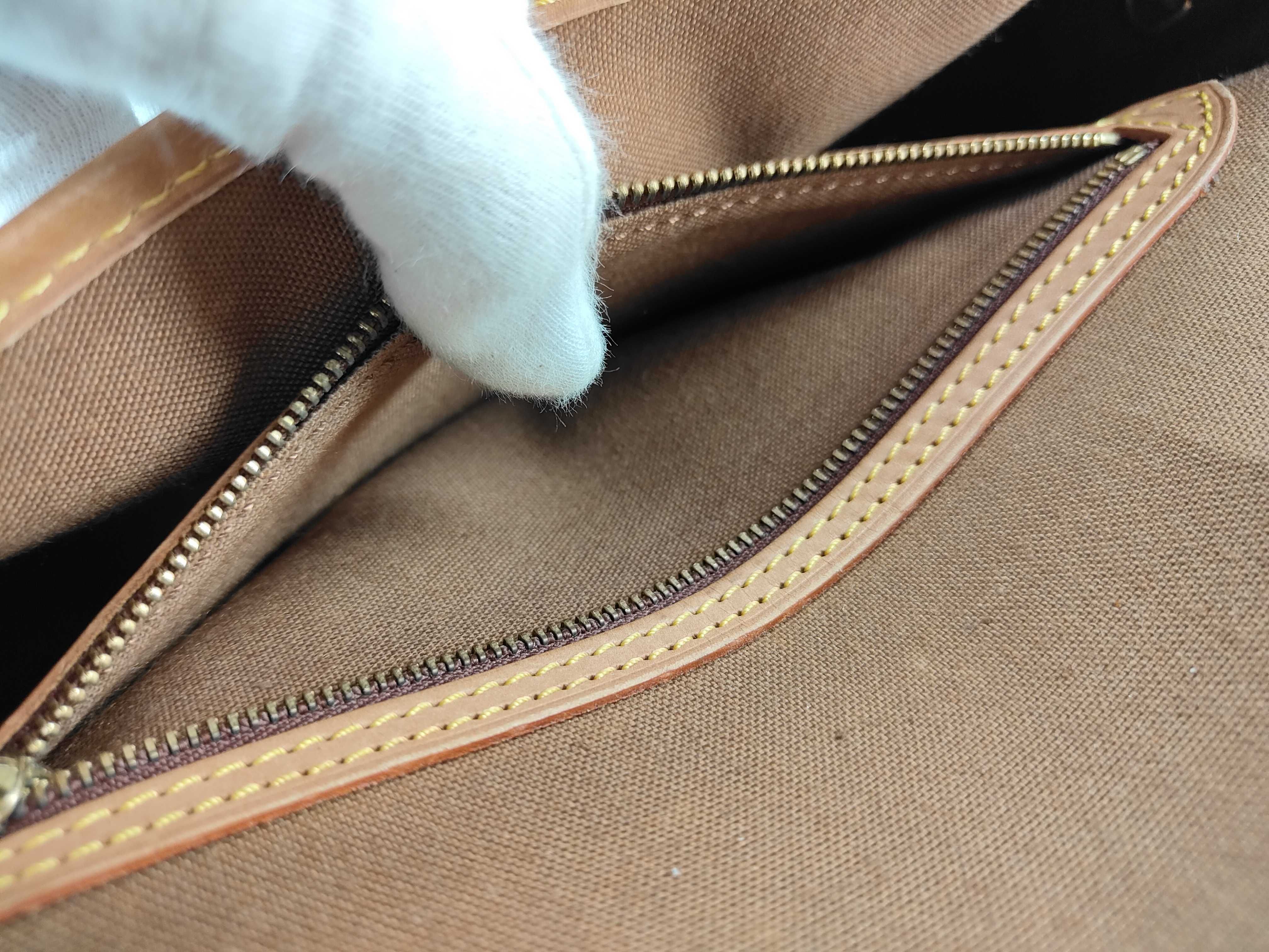 Monogram LV Monogram Gibeciere MM M42247 Shoulder Bag — view 15