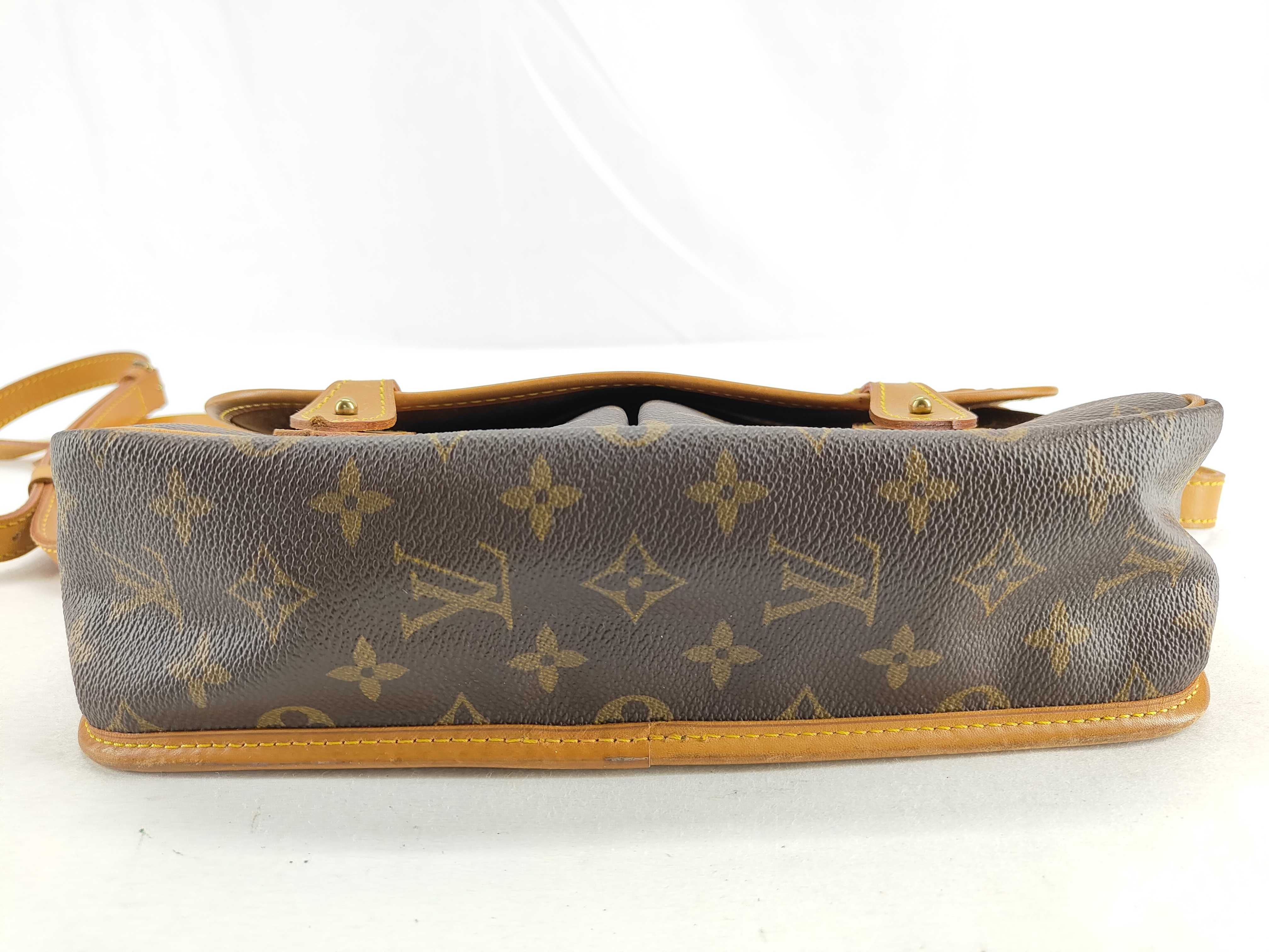 Monogram LV Monogram Gibeciere MM M42247 Shoulder Bag — view 9