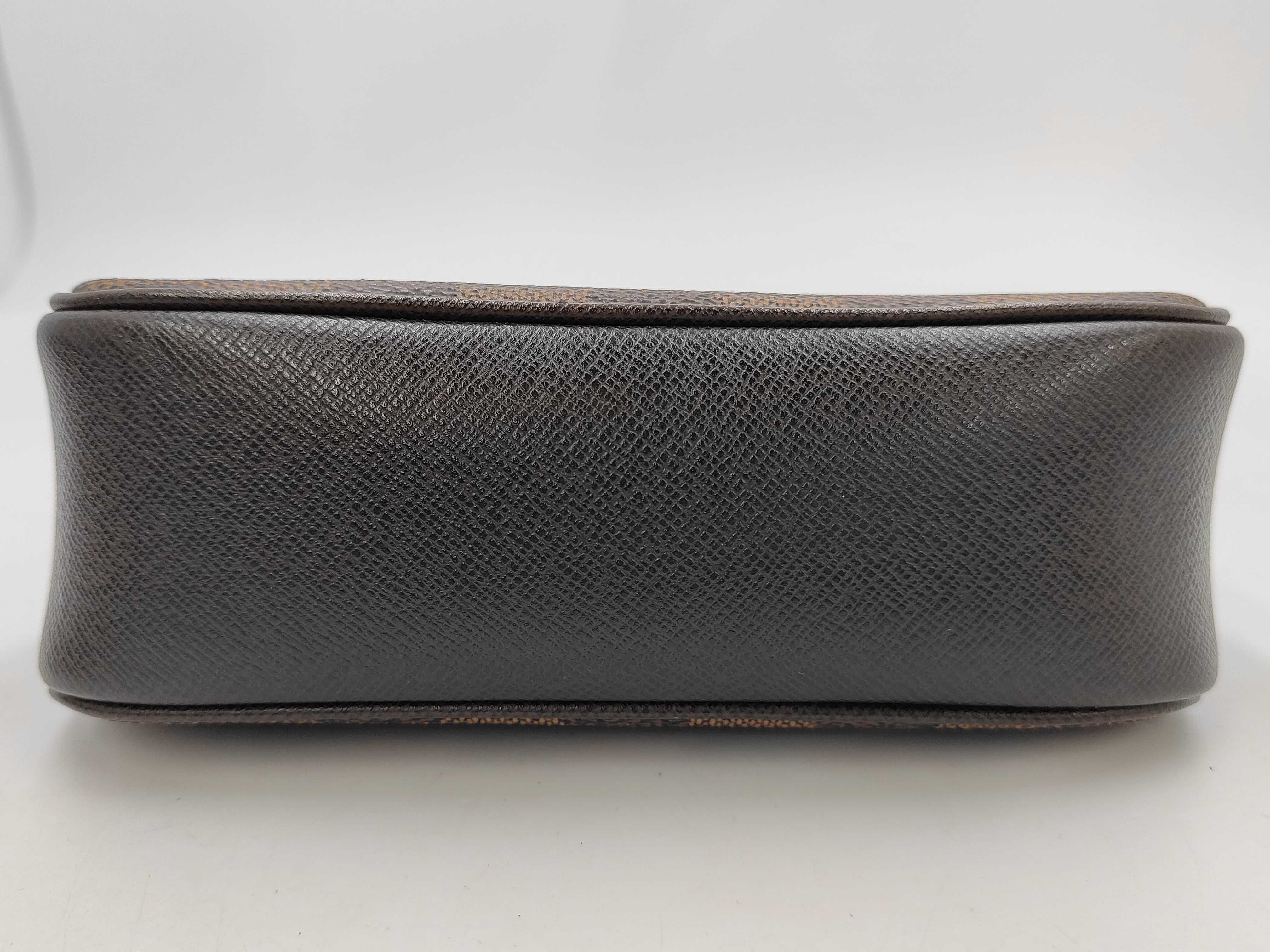 Damier Louis Vuitton Damier Trousse Makeup NO1908 Handbag — view 3