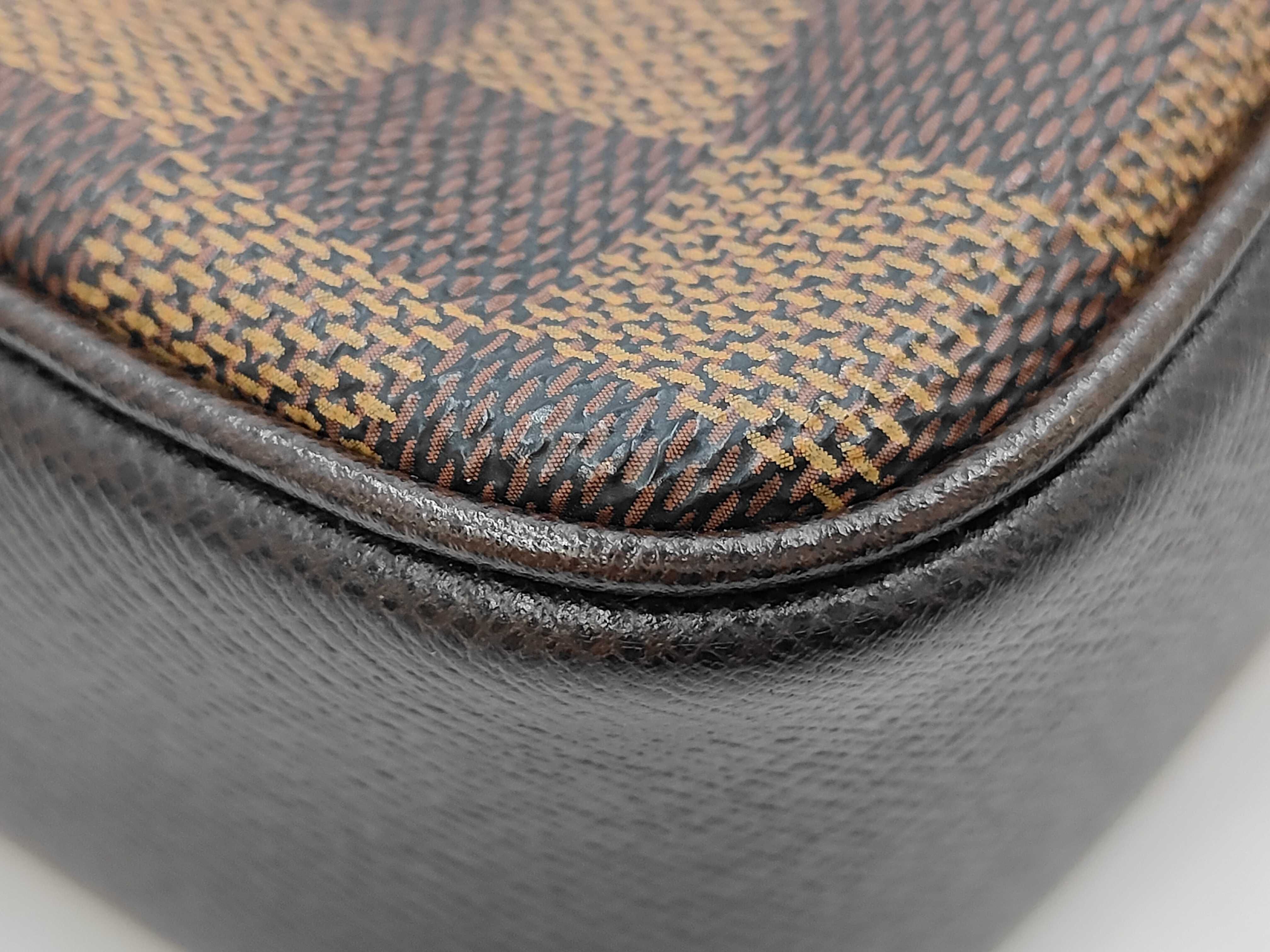 Damier Louis Vuitton Damier Trousse Makeup NO1908 Handbag — view 4