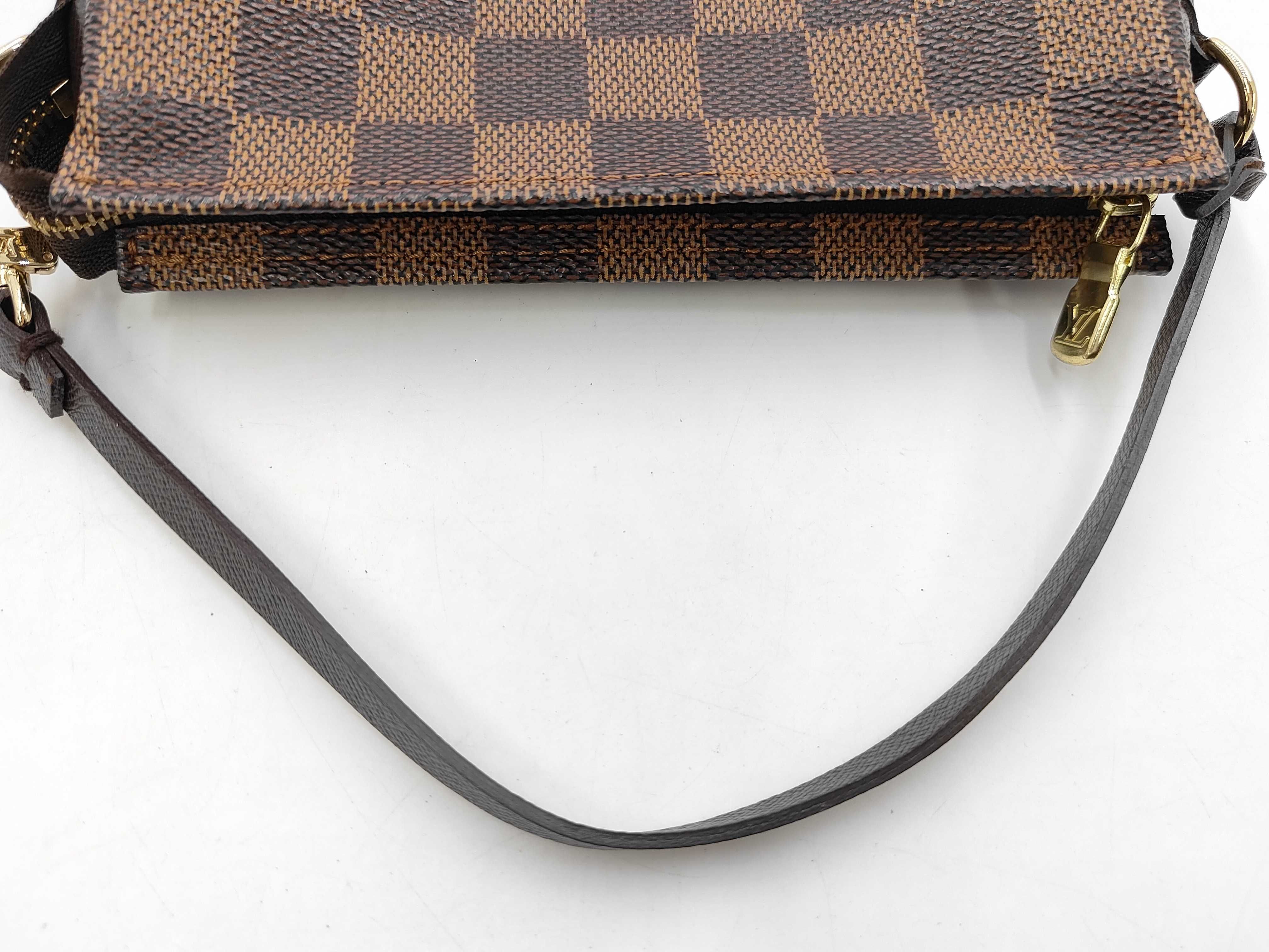 Damier Louis Vuitton Damier Trousse Makeup NO1908 Handbag — view 5