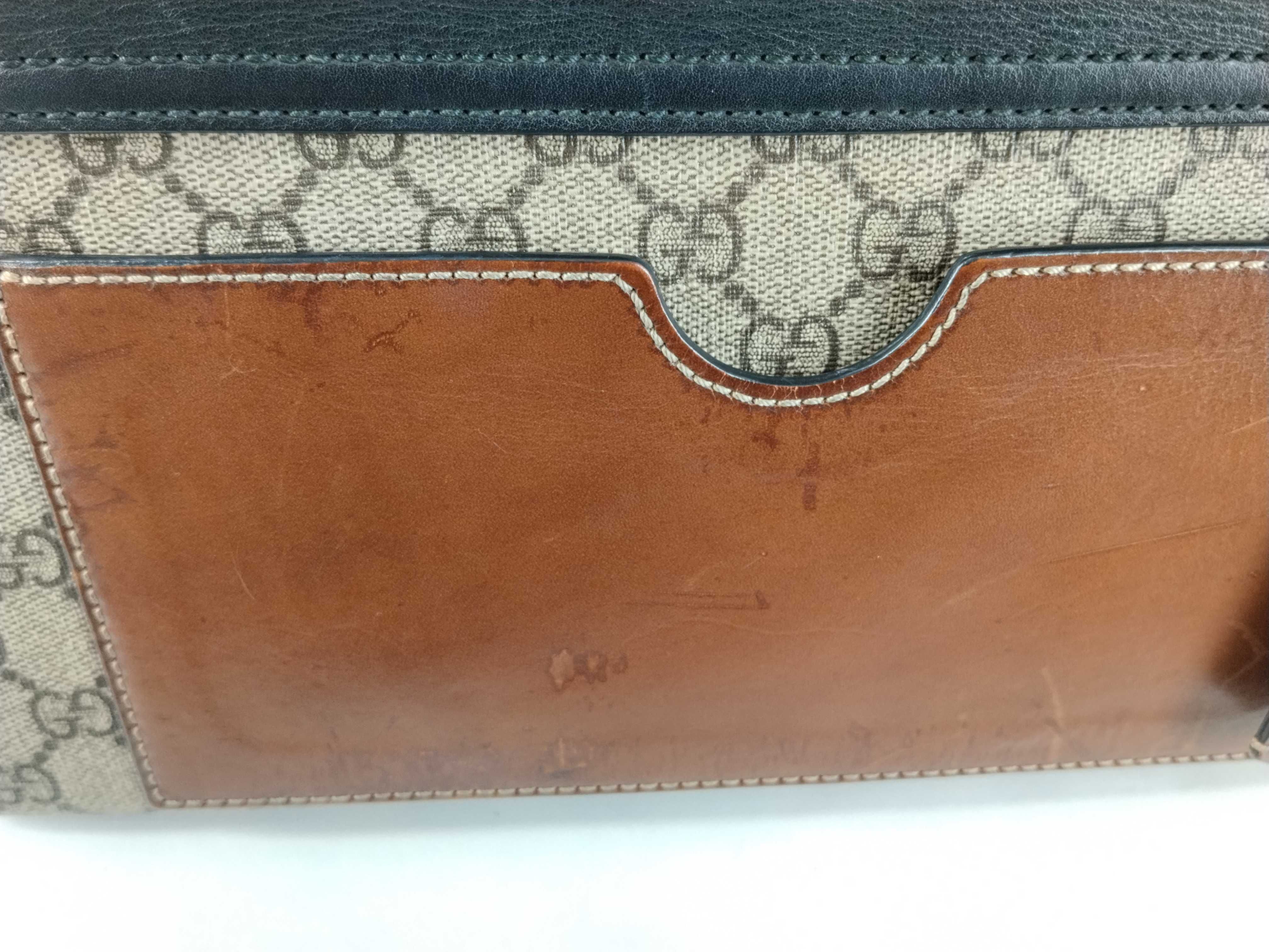 GG Canvas Gucci Padlock Chain Shoulder Bag — view 15