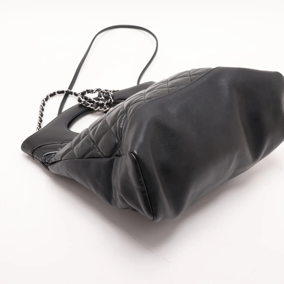 31 Small Shiny Calfskin 2-Way Handbag, Black with Silver Hardware, Item Number 28229201 (Serial Number 28) — view 4