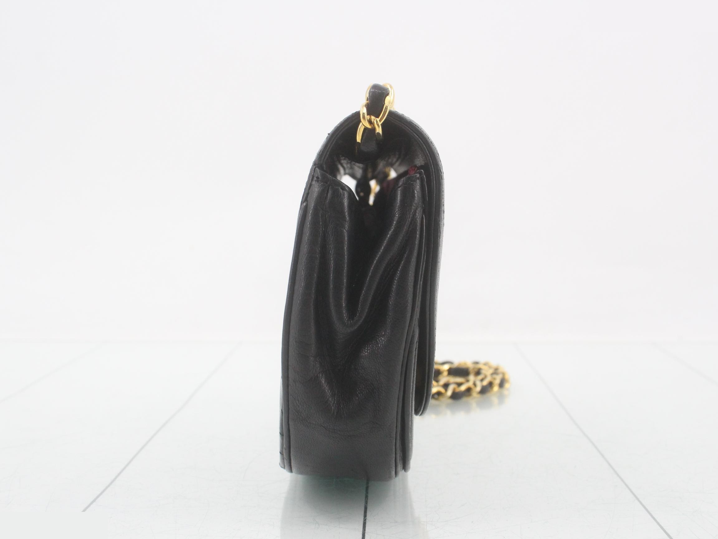 Half Moon Chain Shoulder Bag, Black, Serial Number 0 — view 4