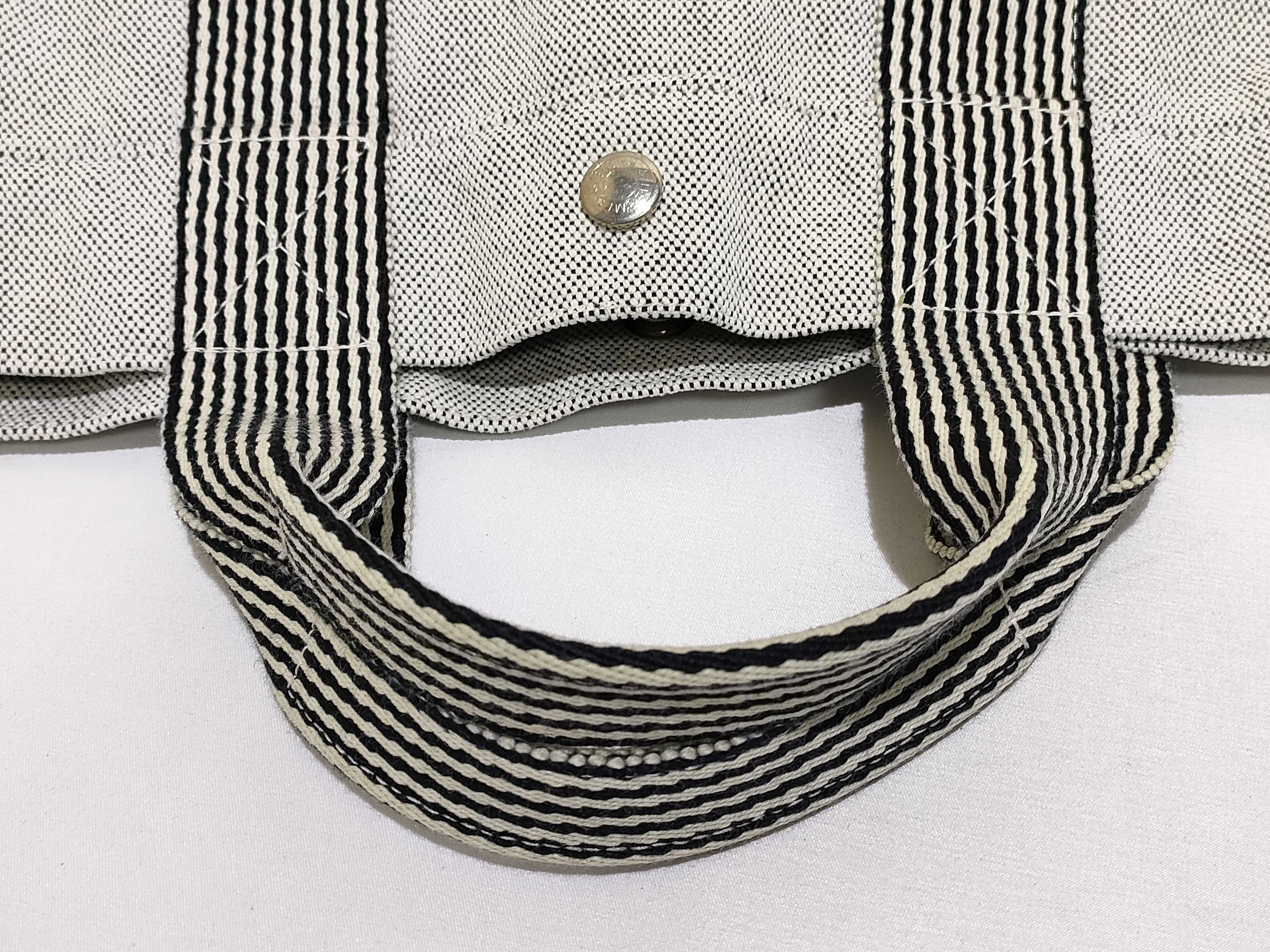 Fourre-Tout Tote Bag, New Fourre-Tout Tote MM, Ivory x Black Handbag — view 3