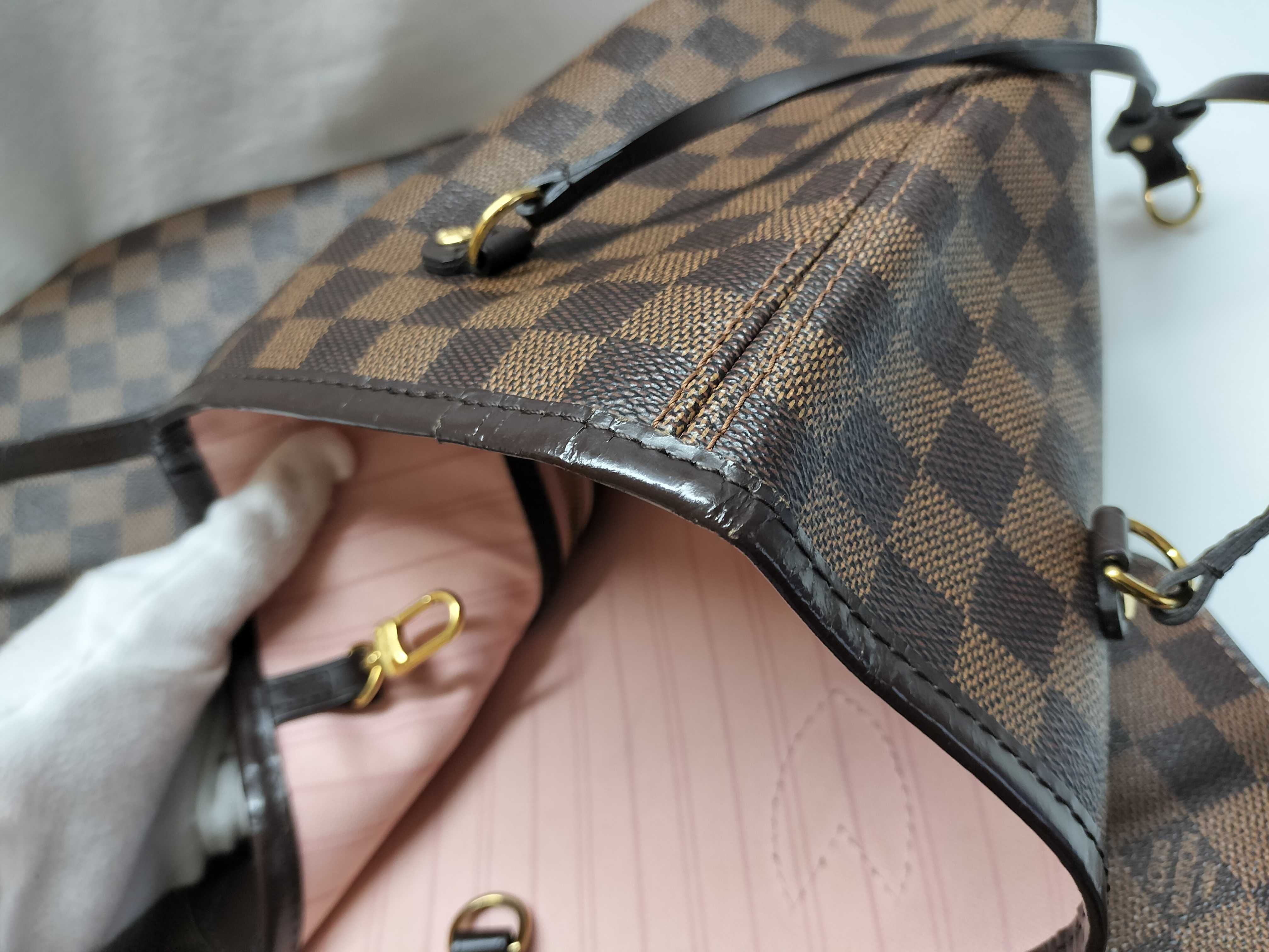 Neverfull MM Rose Ballerine Tote Bag — view 15