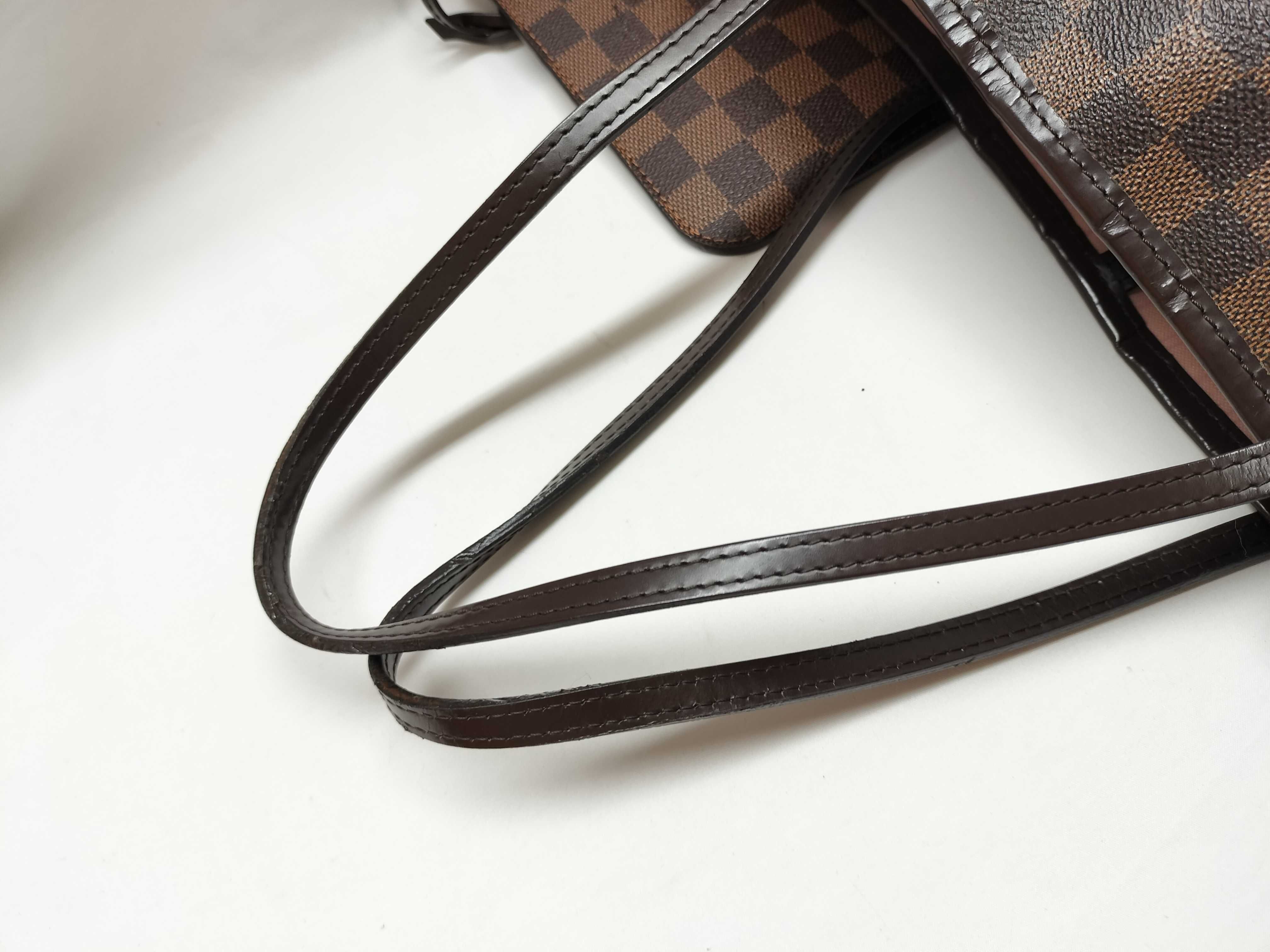 Neverfull MM Rose Ballerine Tote Bag — view 5