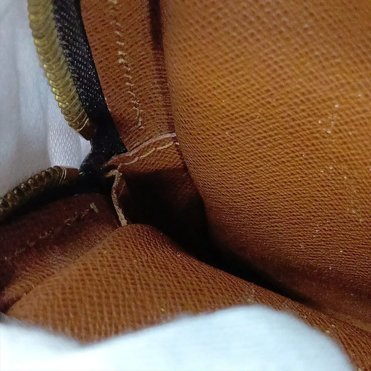 Monogram Amazon M45236 TH0035 Brown — view 12