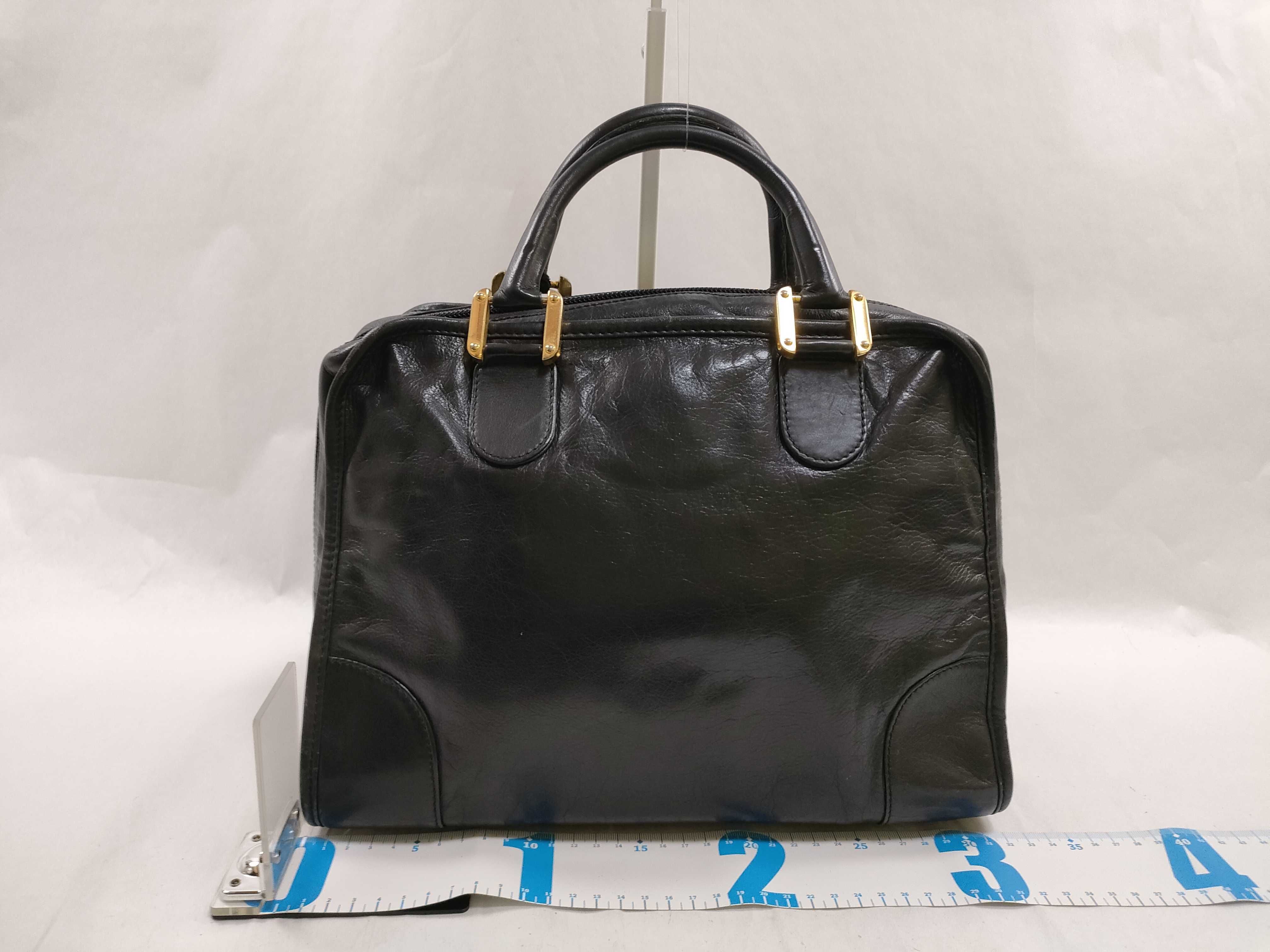 Amazona Anagram Leather Black Handbag — view 2