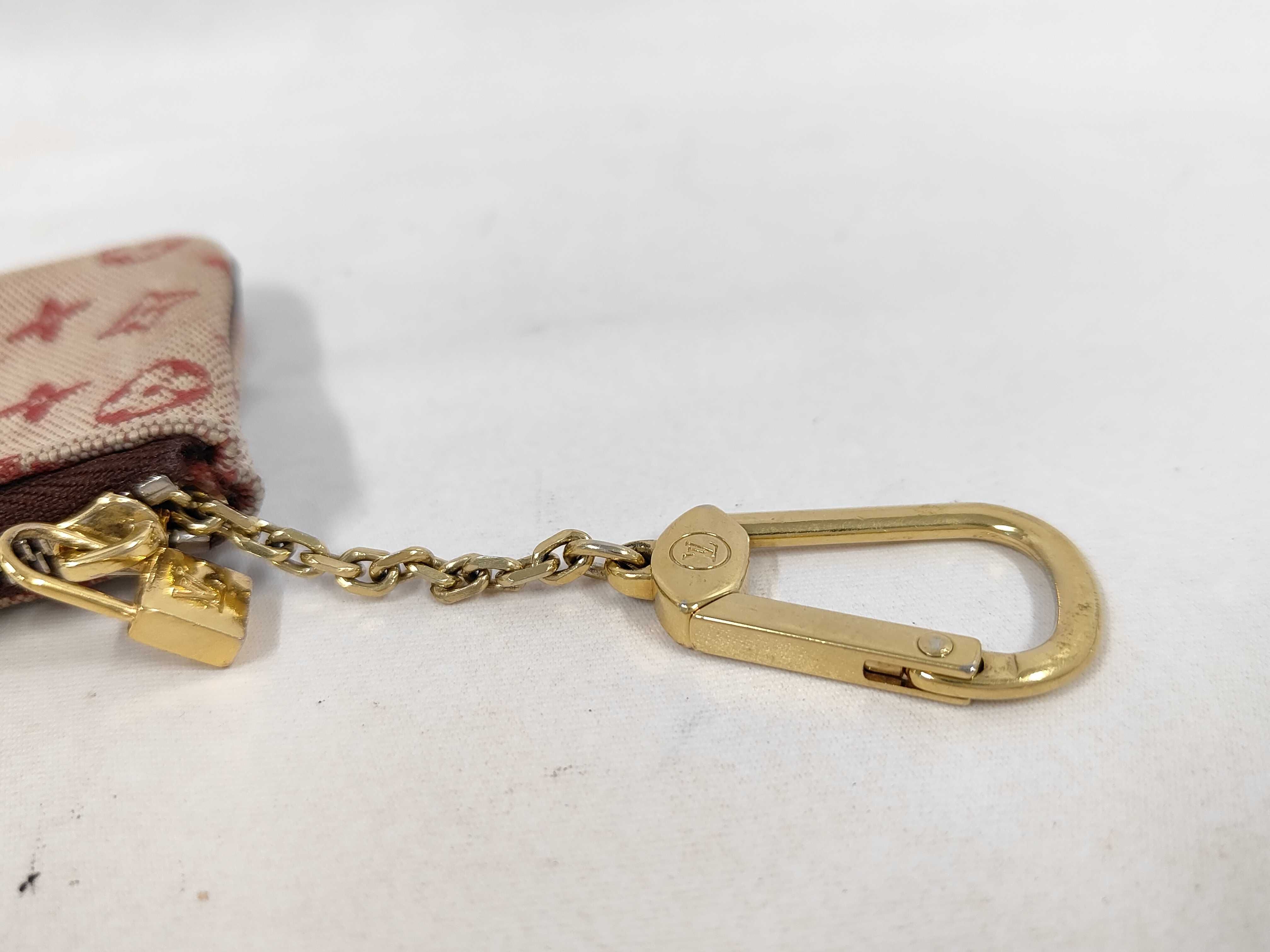 Coin Case — view 5