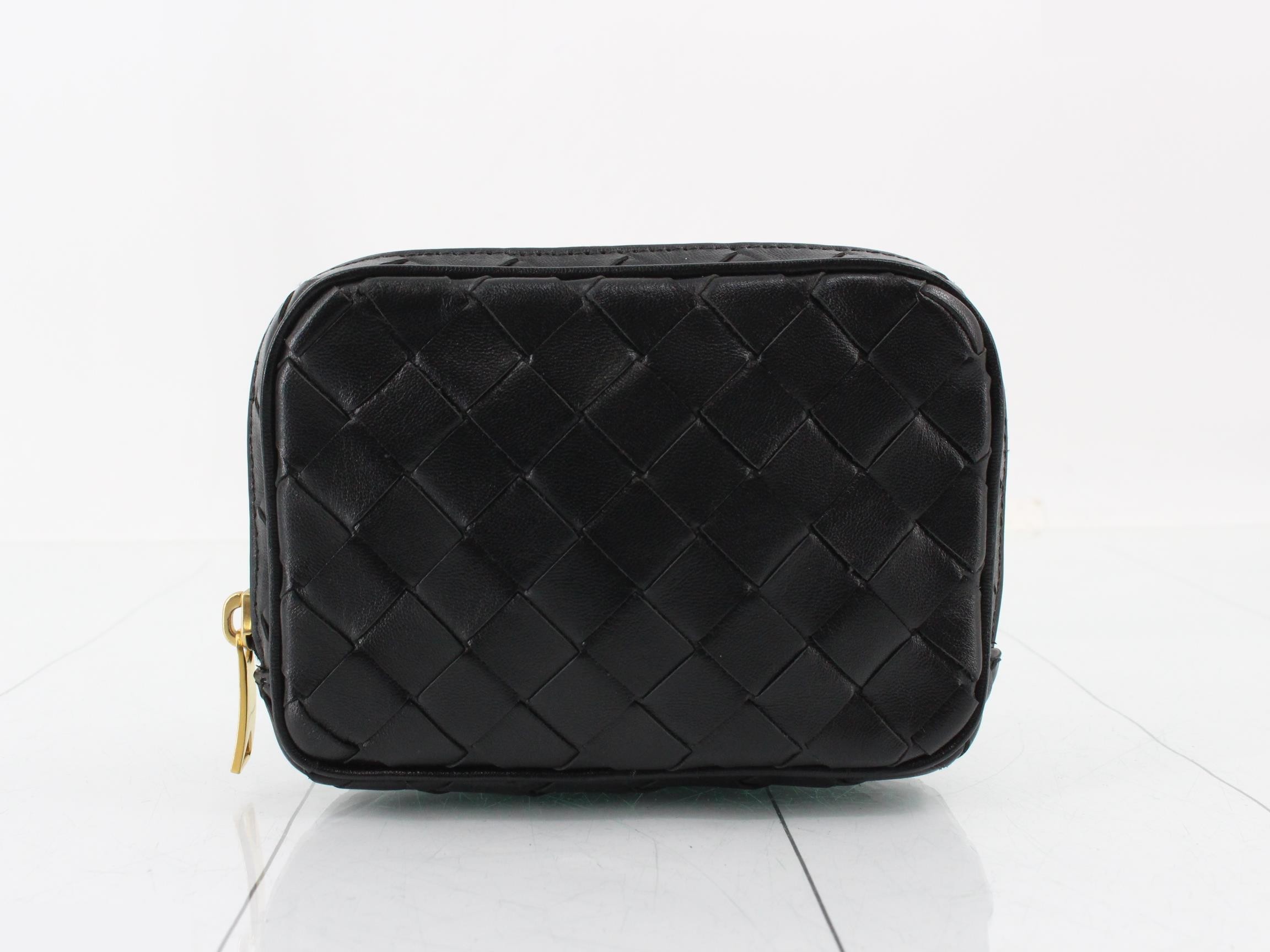 776873 Intrecciato (Bag) / Pouch - Unused