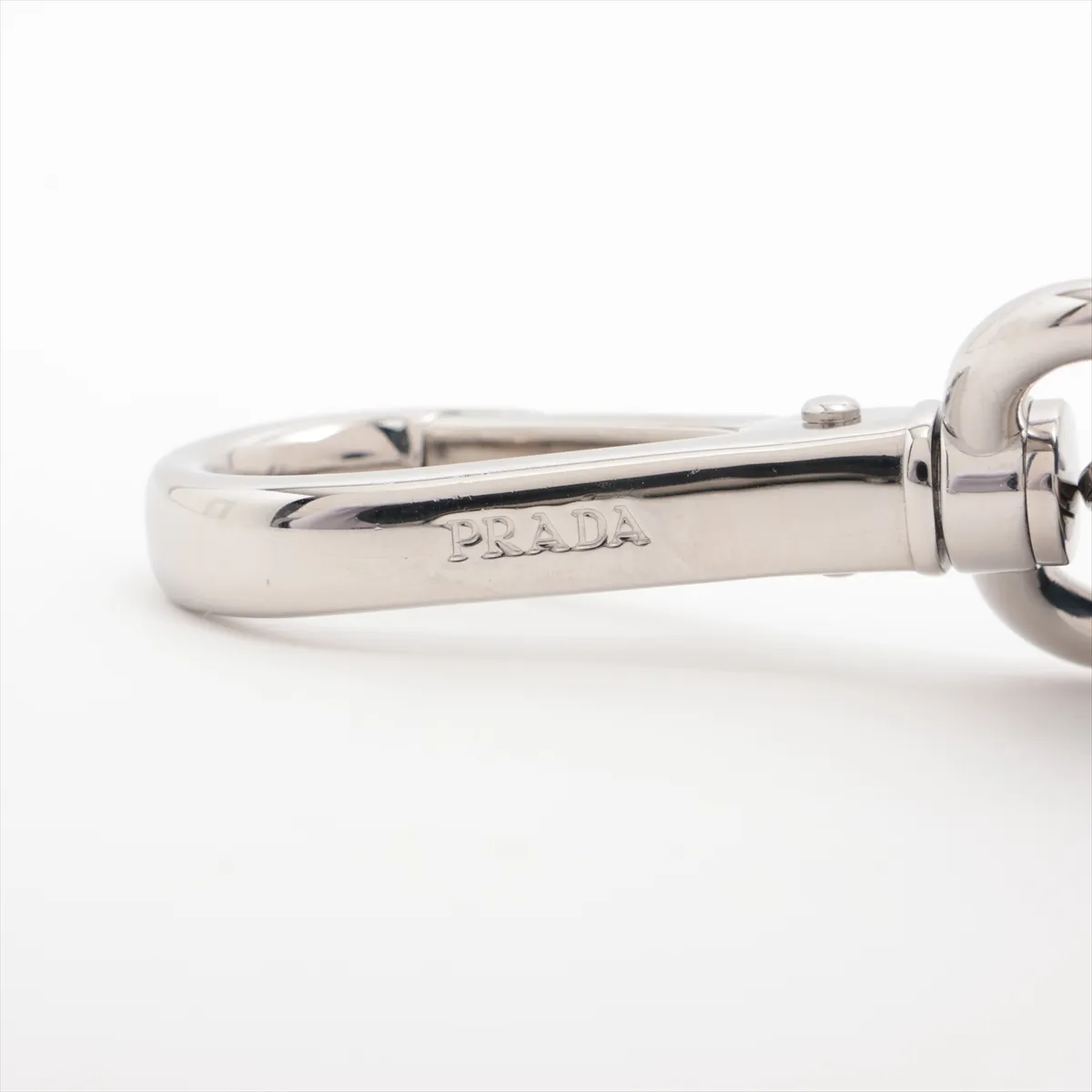 2PP68T Saffiano Keyring, Metal x Leather, Navy. Shows signs of wear, — view 3