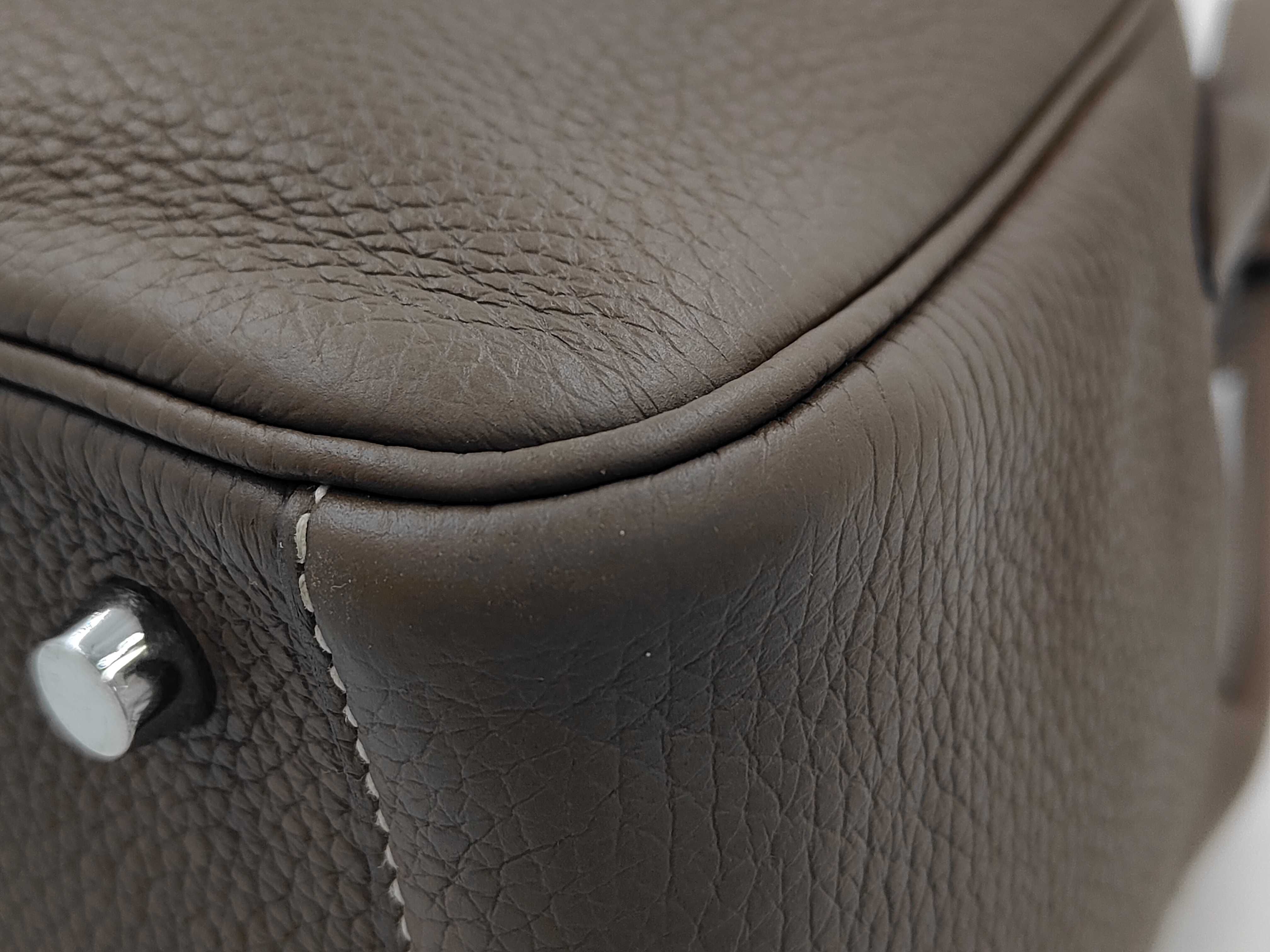 Lindy 26 Taurillon Etoupe Silver Hardware Z Stamp Bag — view 4