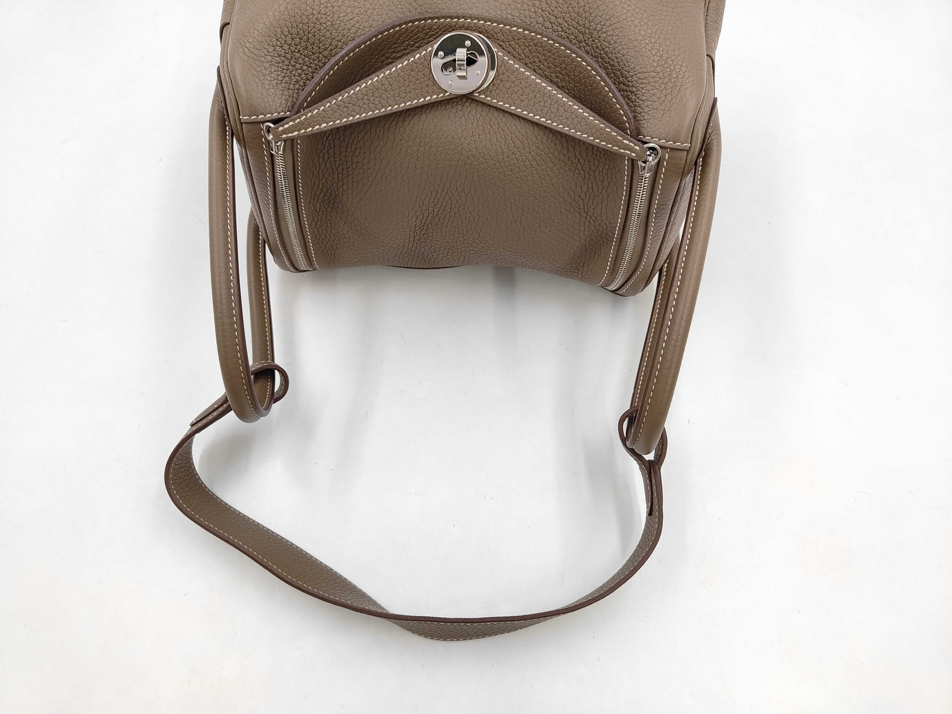 Lindy 26 Taurillon Etoupe Silver Hardware Z Stamp Bag — view 5