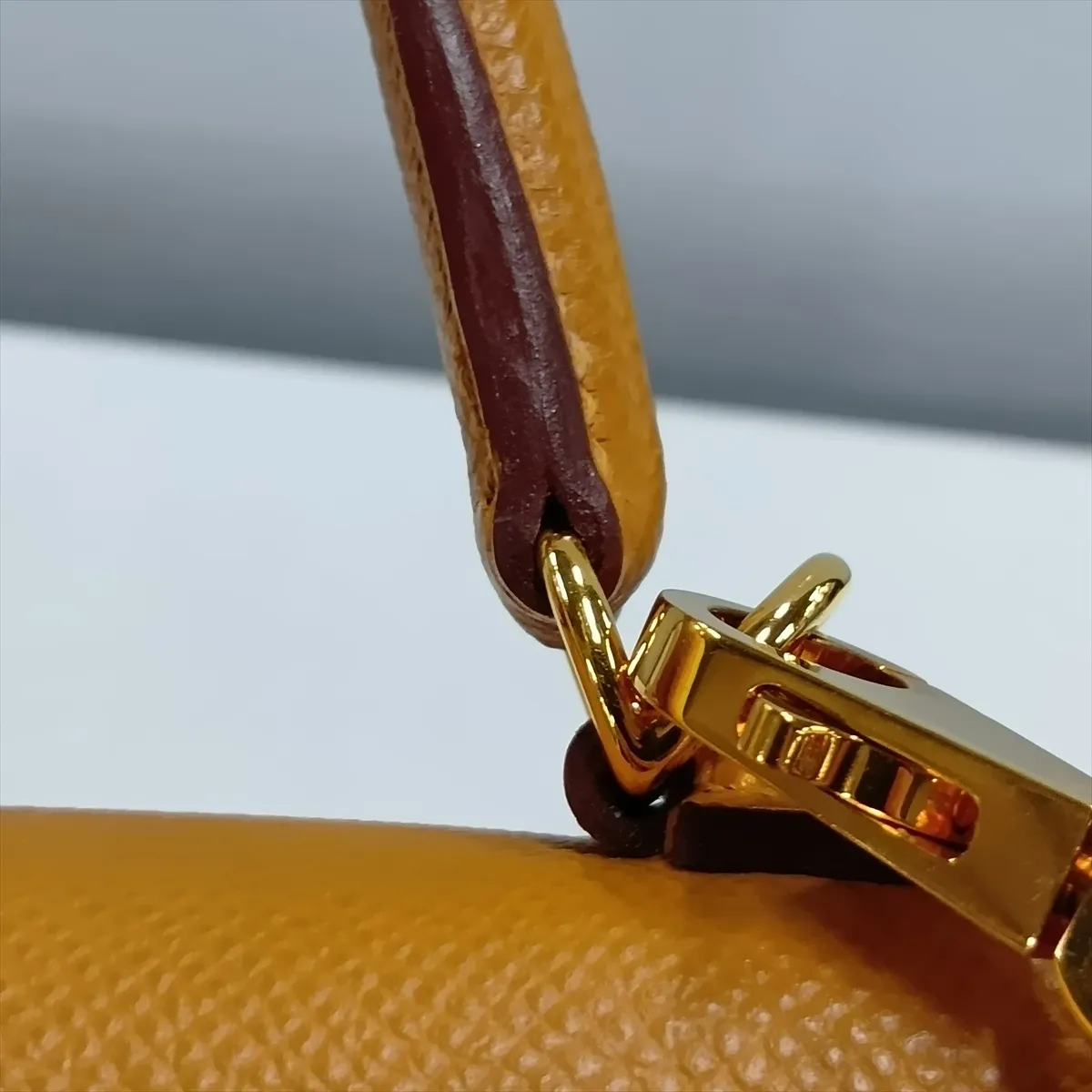 [Individually packaged] Hermes Kelly 25 Sellier Veau Epsom Sesame Gold Hardware Z: 2021 — view 15