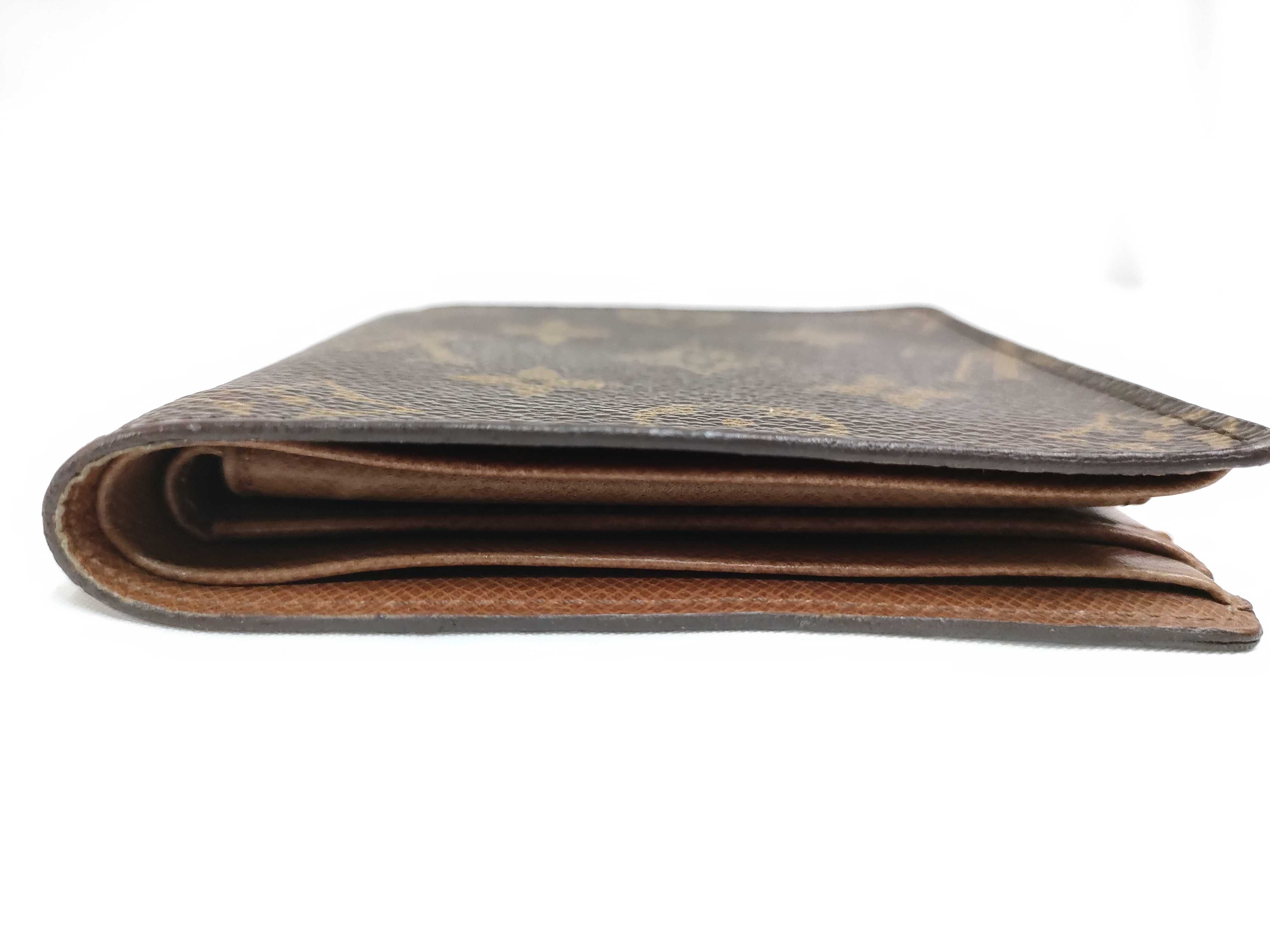Monogram LV Monogram Bi-fold Wallet — view 7