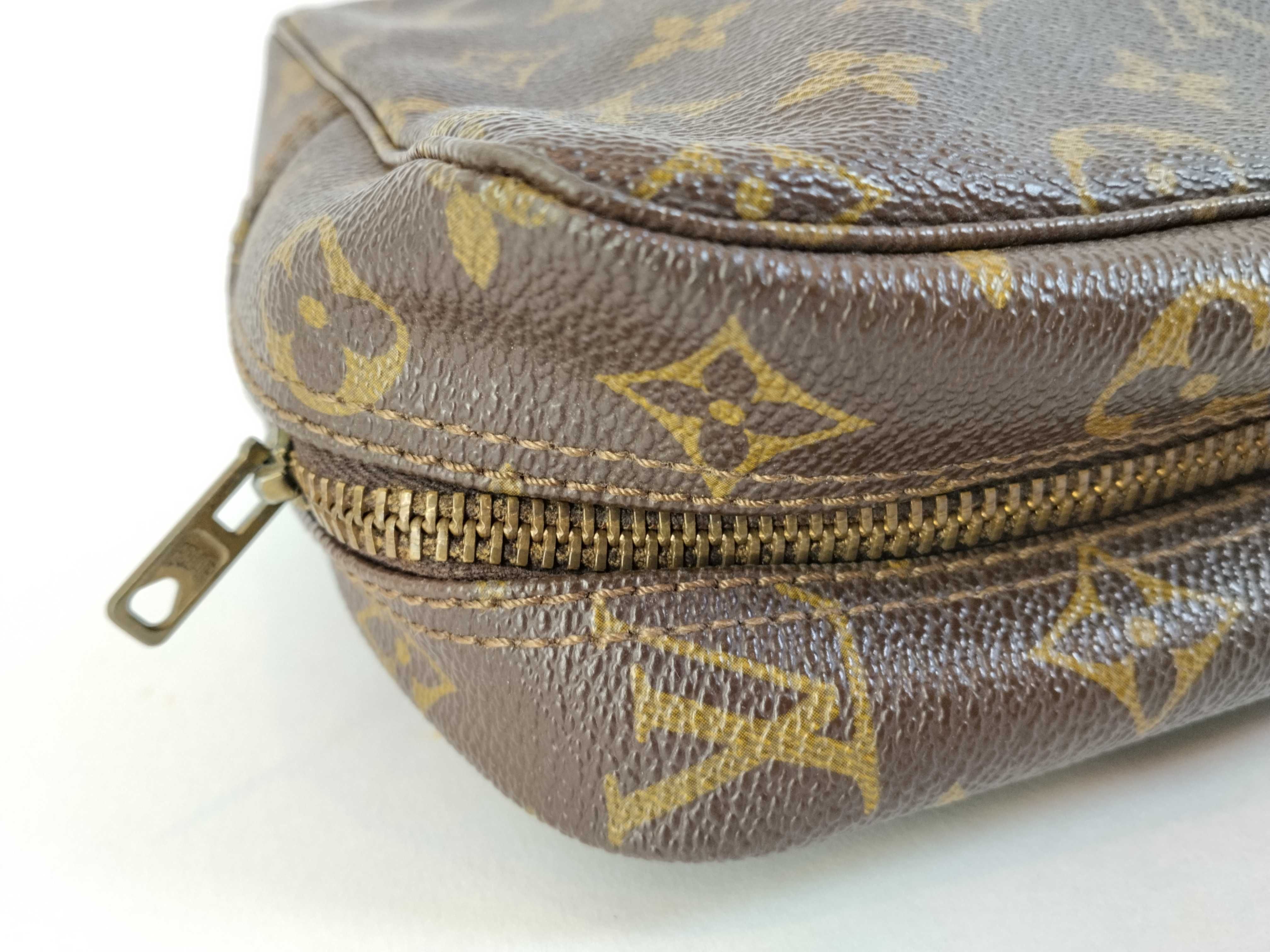 Monogram Troussard Toilette 28 M47522 824 Pouch — view 5